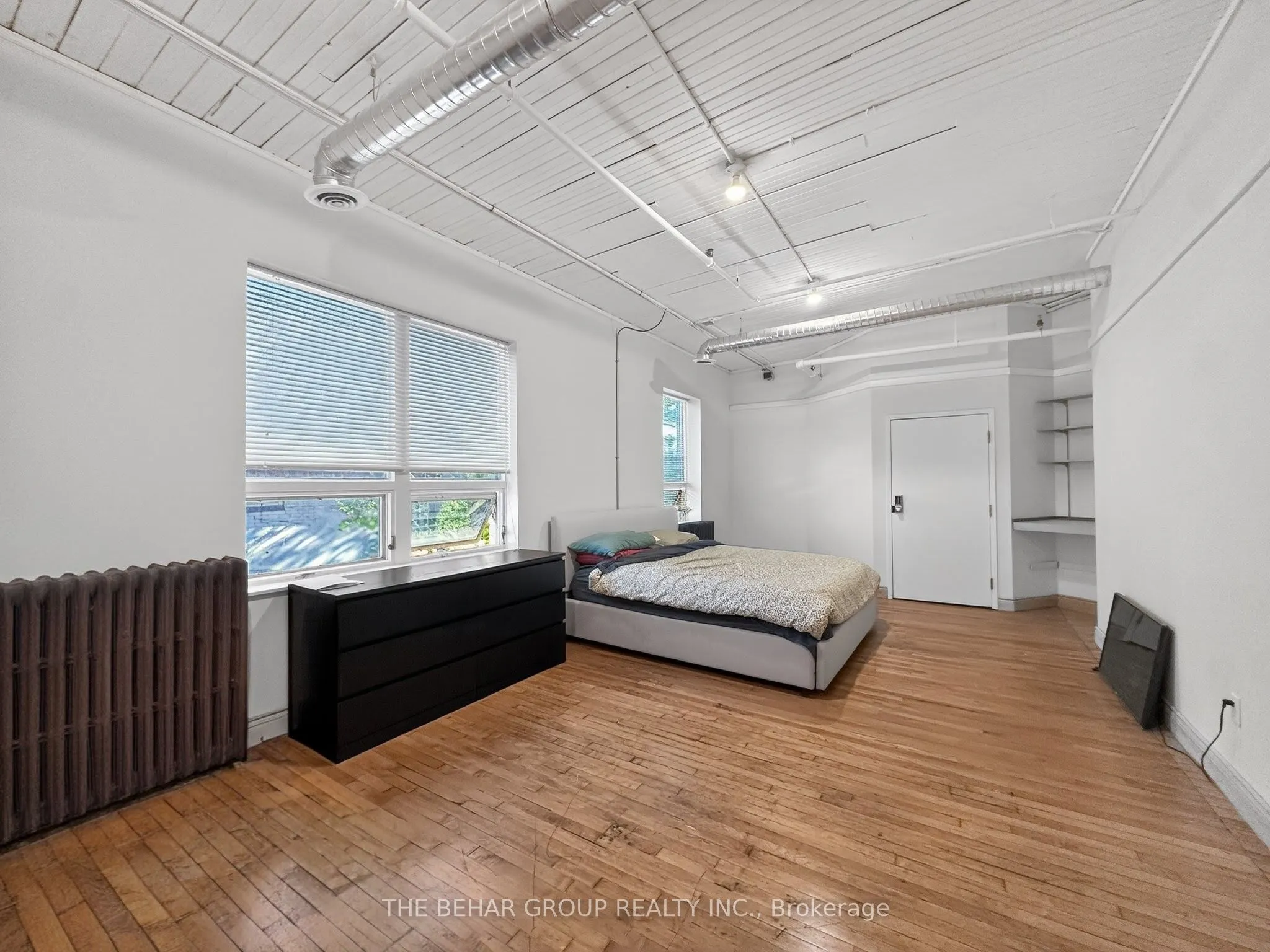 65 Bellwoods Avenue