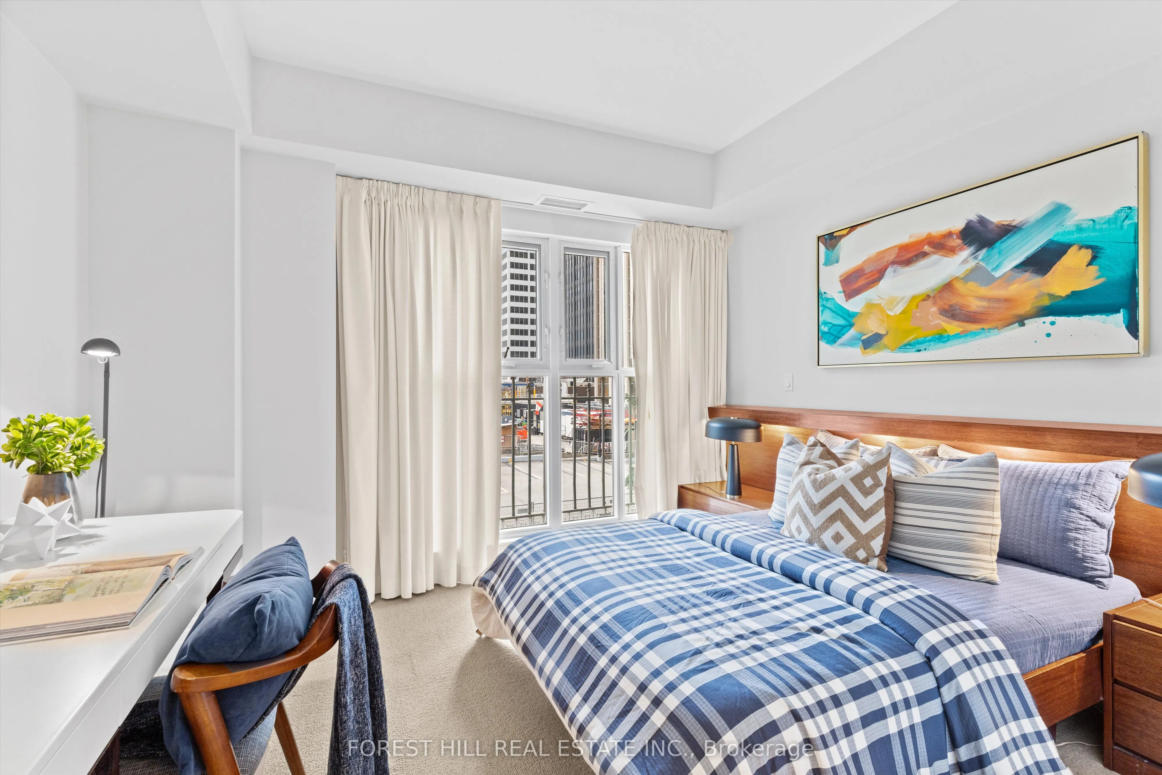 33 Delisle Avenue #108