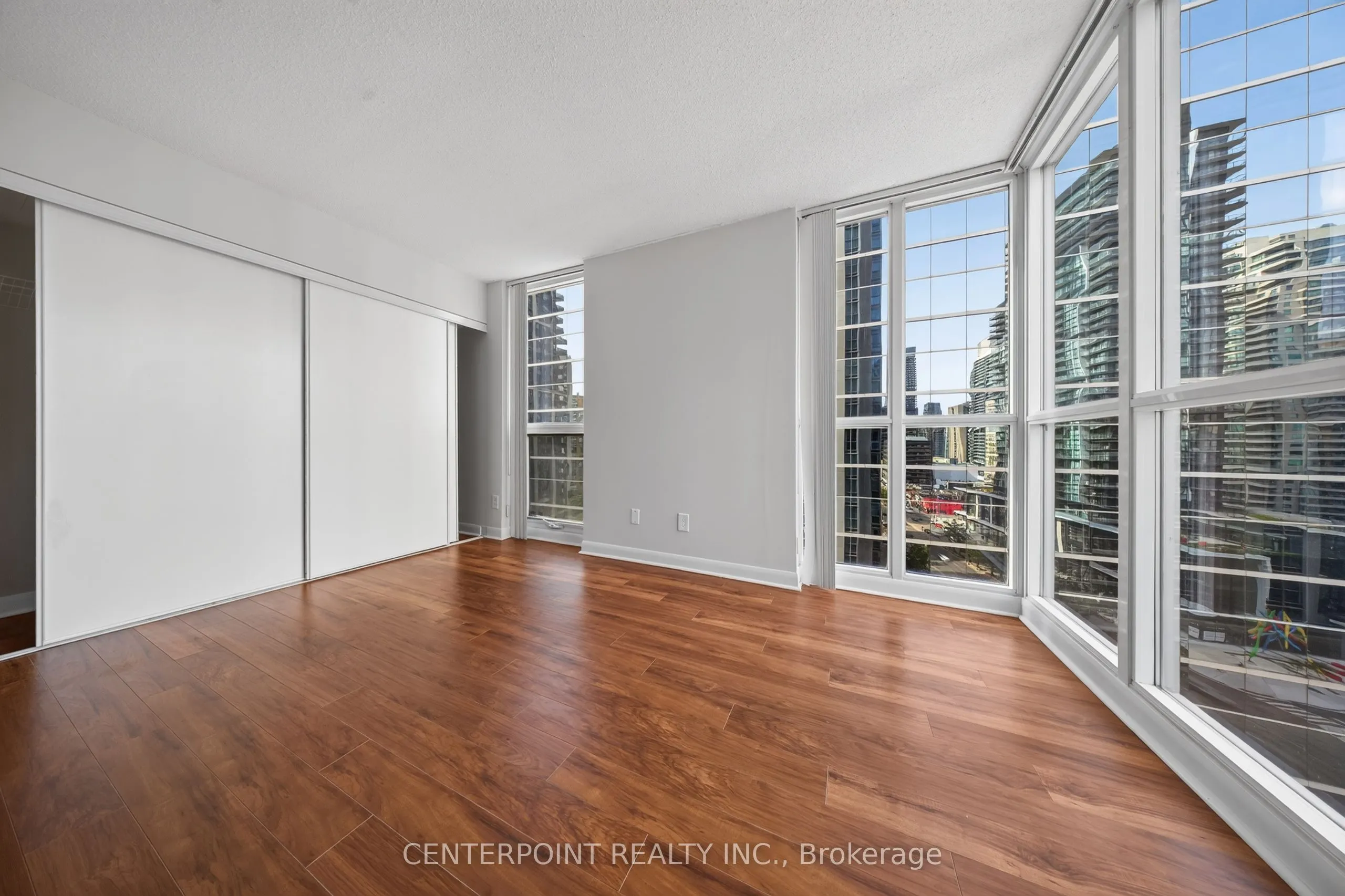 4978 Yonge Street #1715