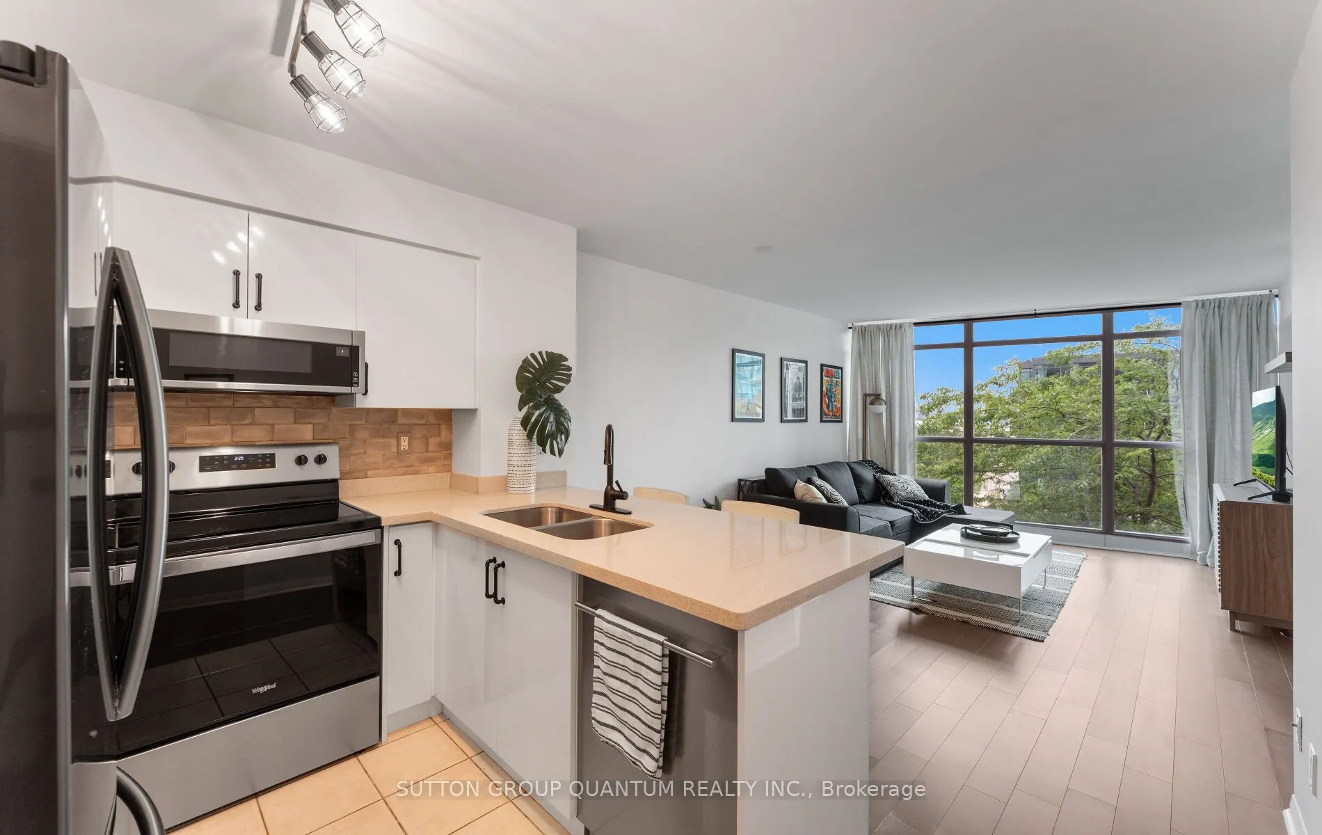 219 Fort York Boulevard #1110