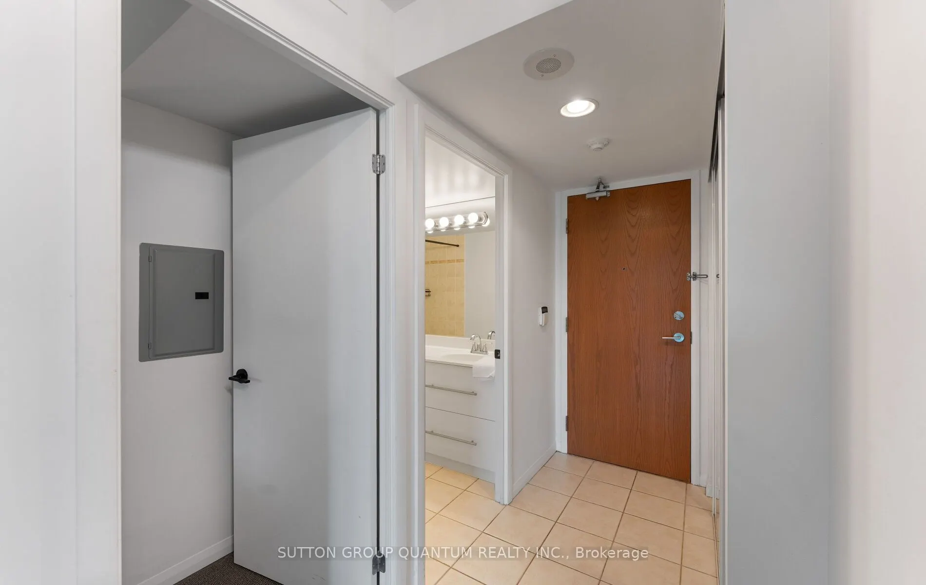 219 Fort York Boulevard #1110