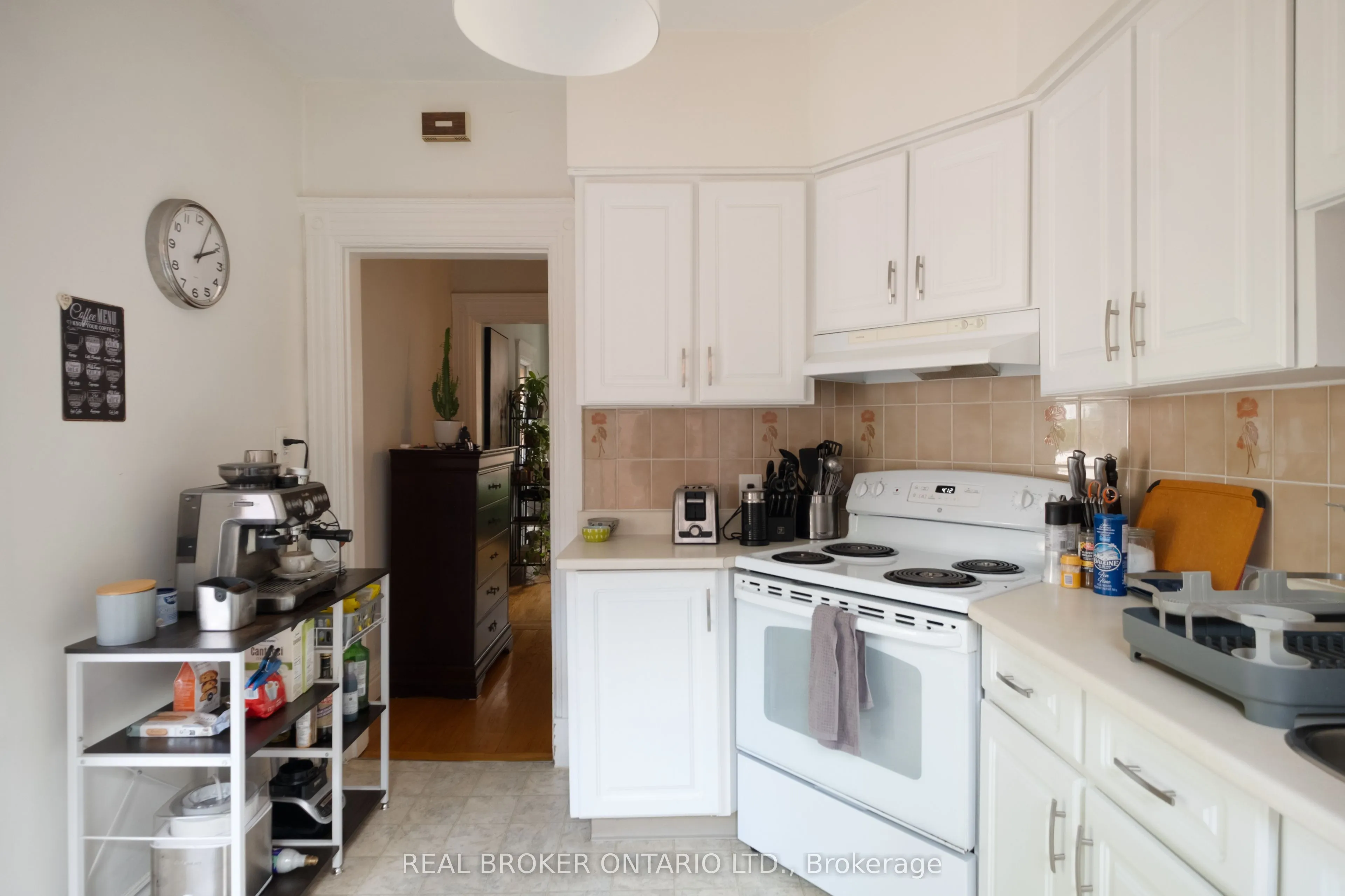 33 Atlas Avenue