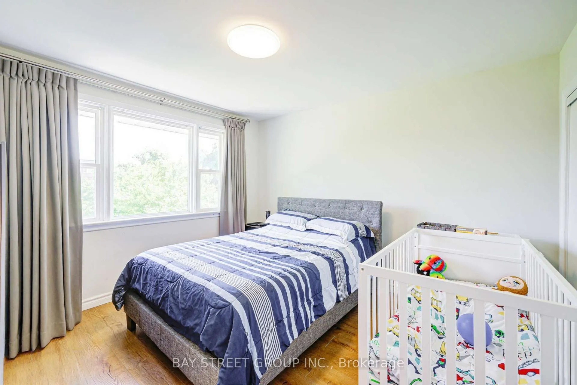 125 Connaught Avenue