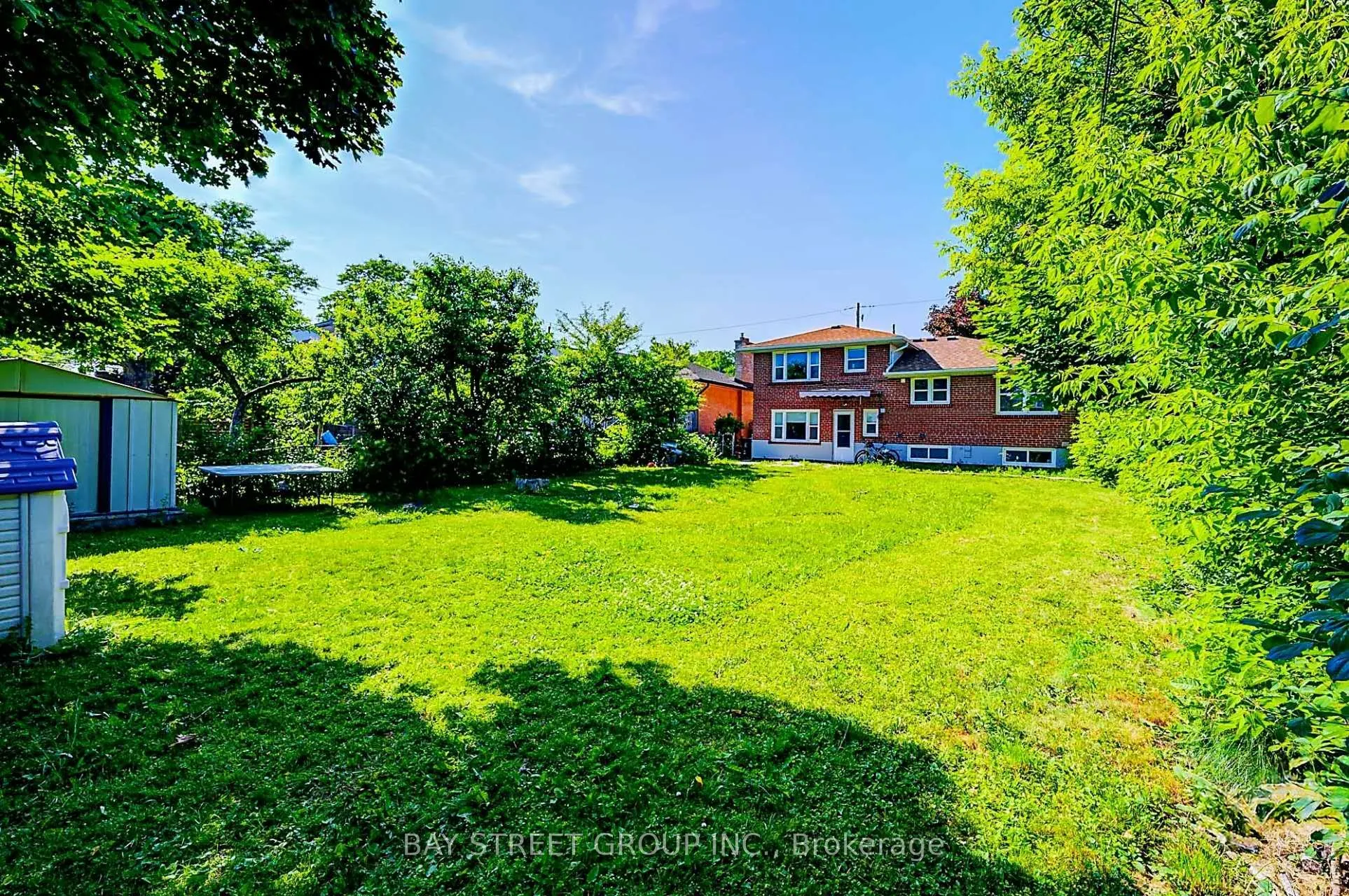 125 Connaught Avenue