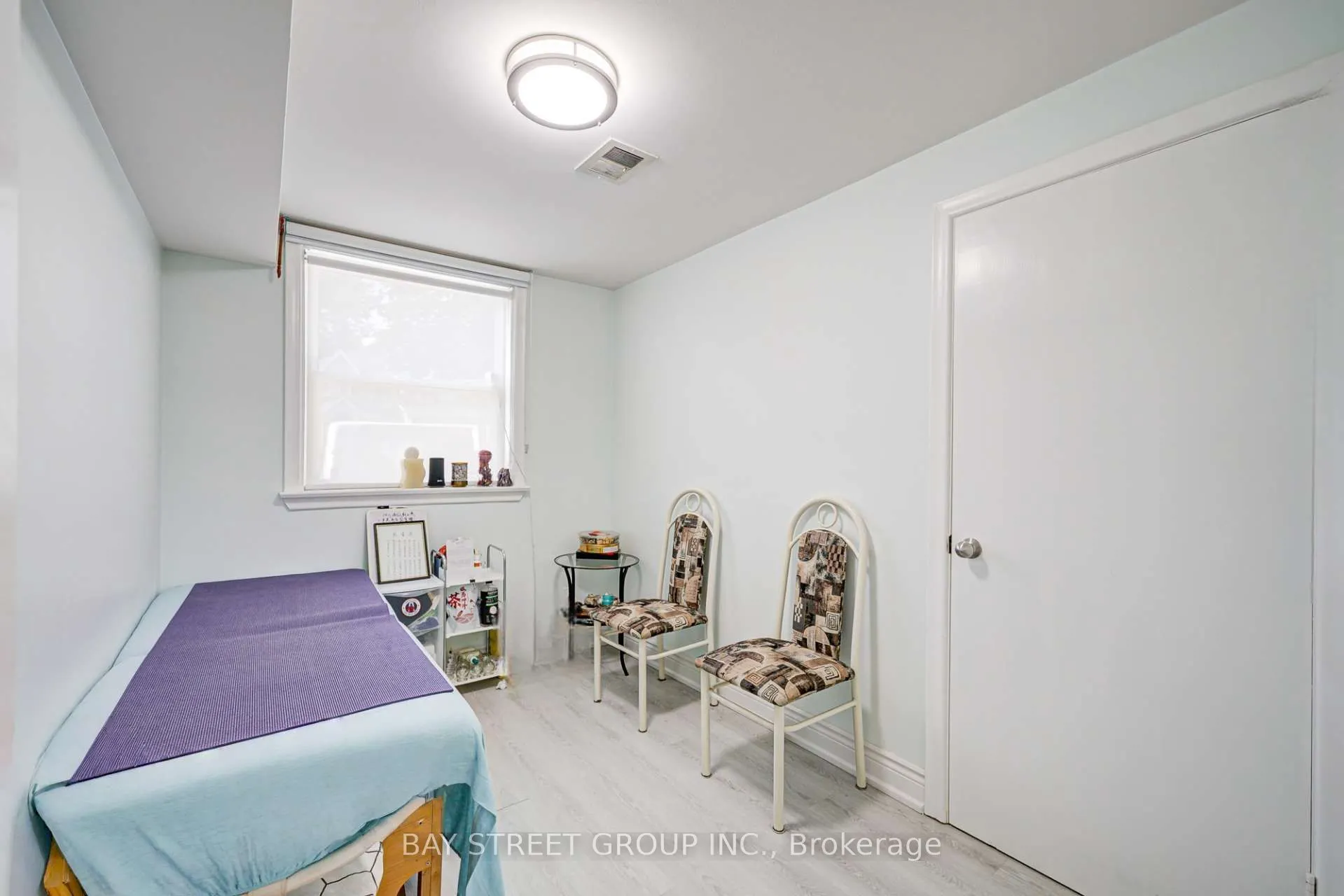 125 Connaught Avenue
