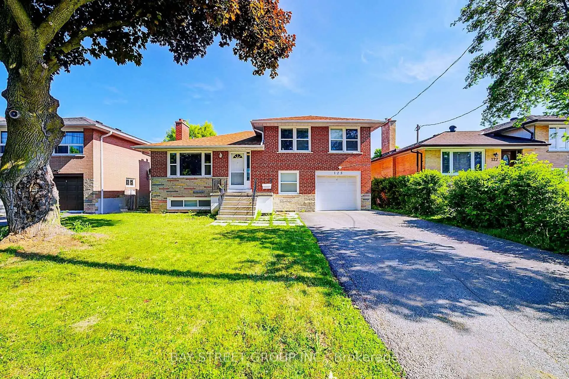 125 Connaught Avenue