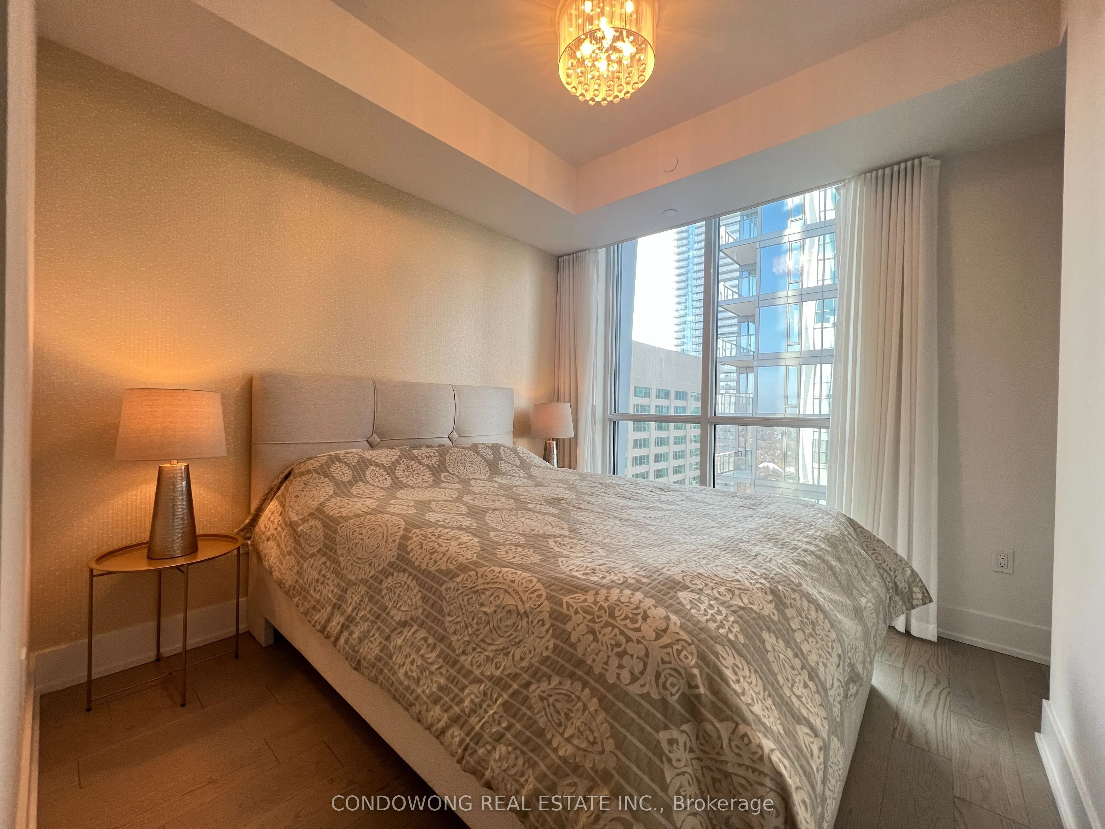 1 Yorkville Avenue #3801