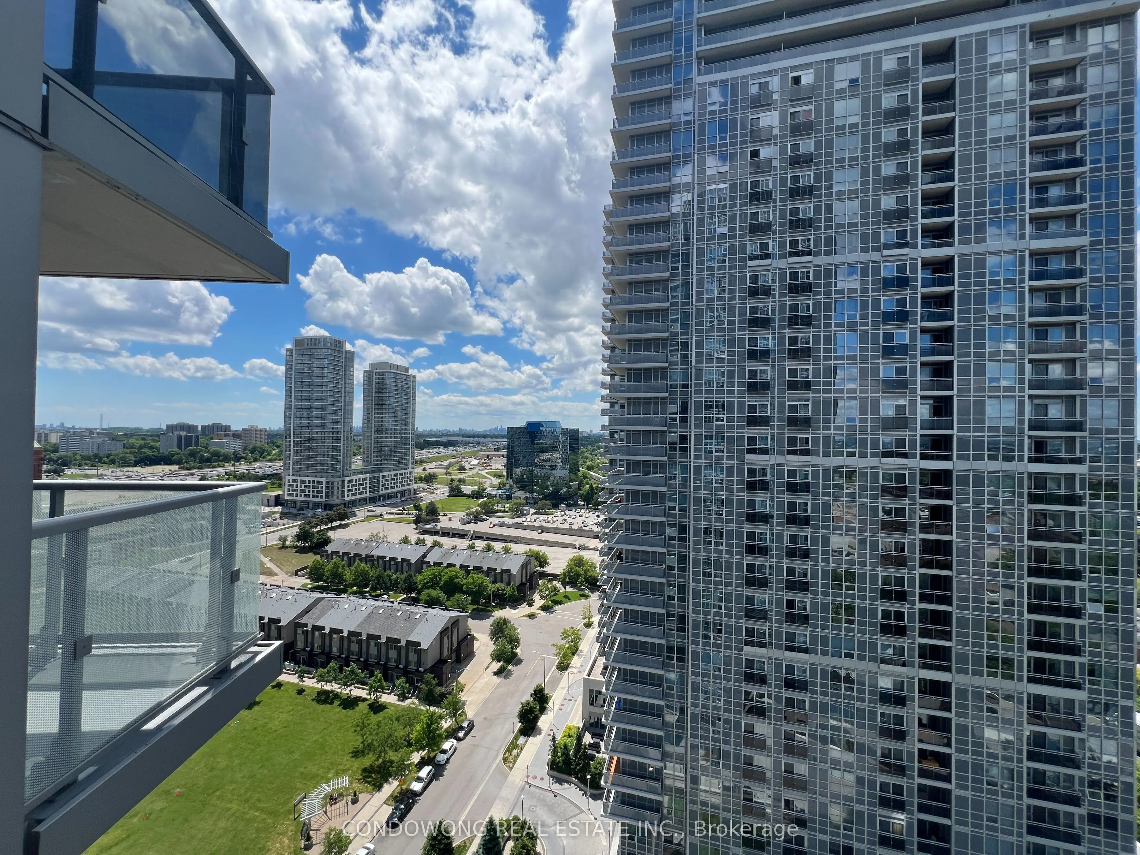 1 Yorkville Avenue #3801