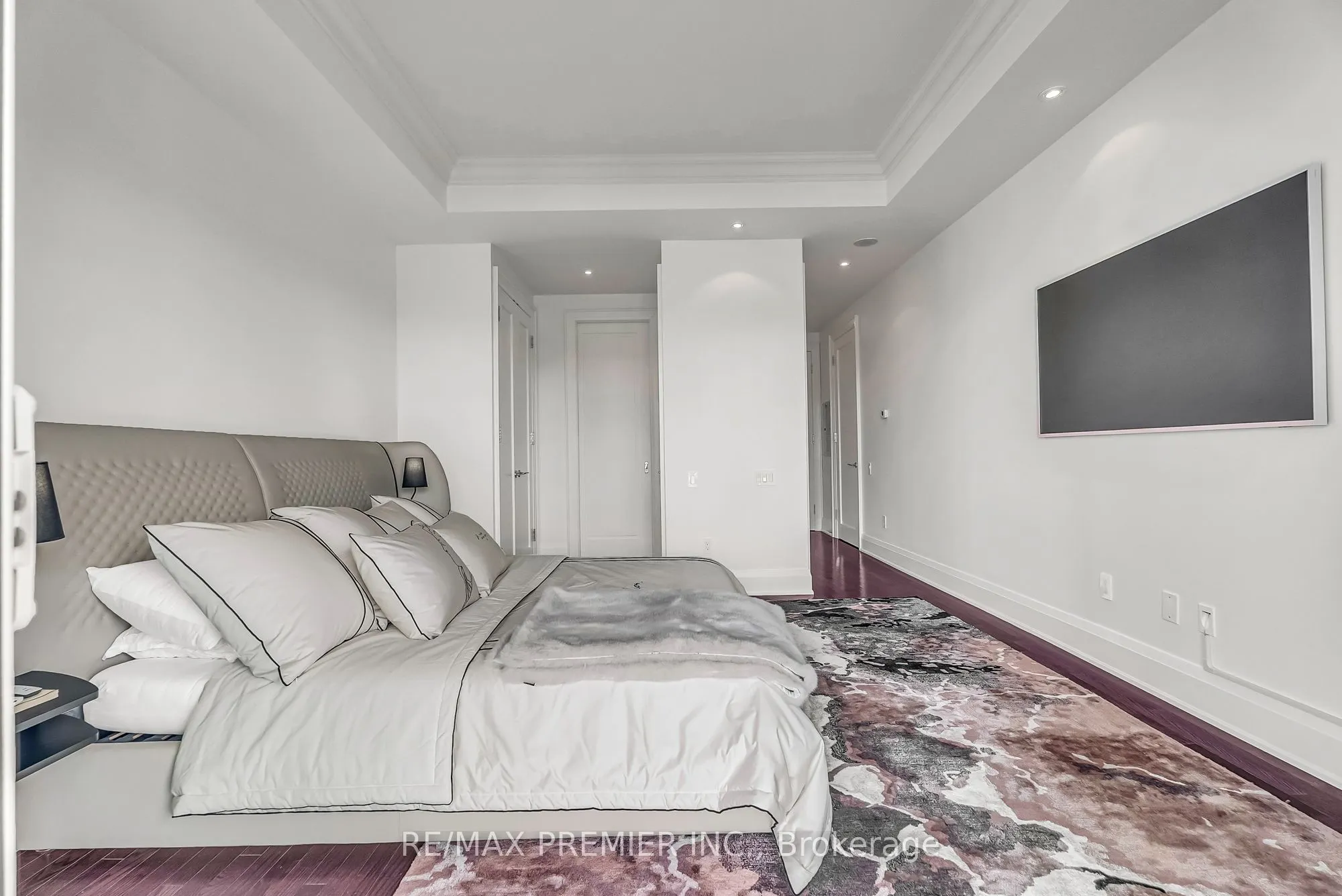 80 Yorkville Avenue #502