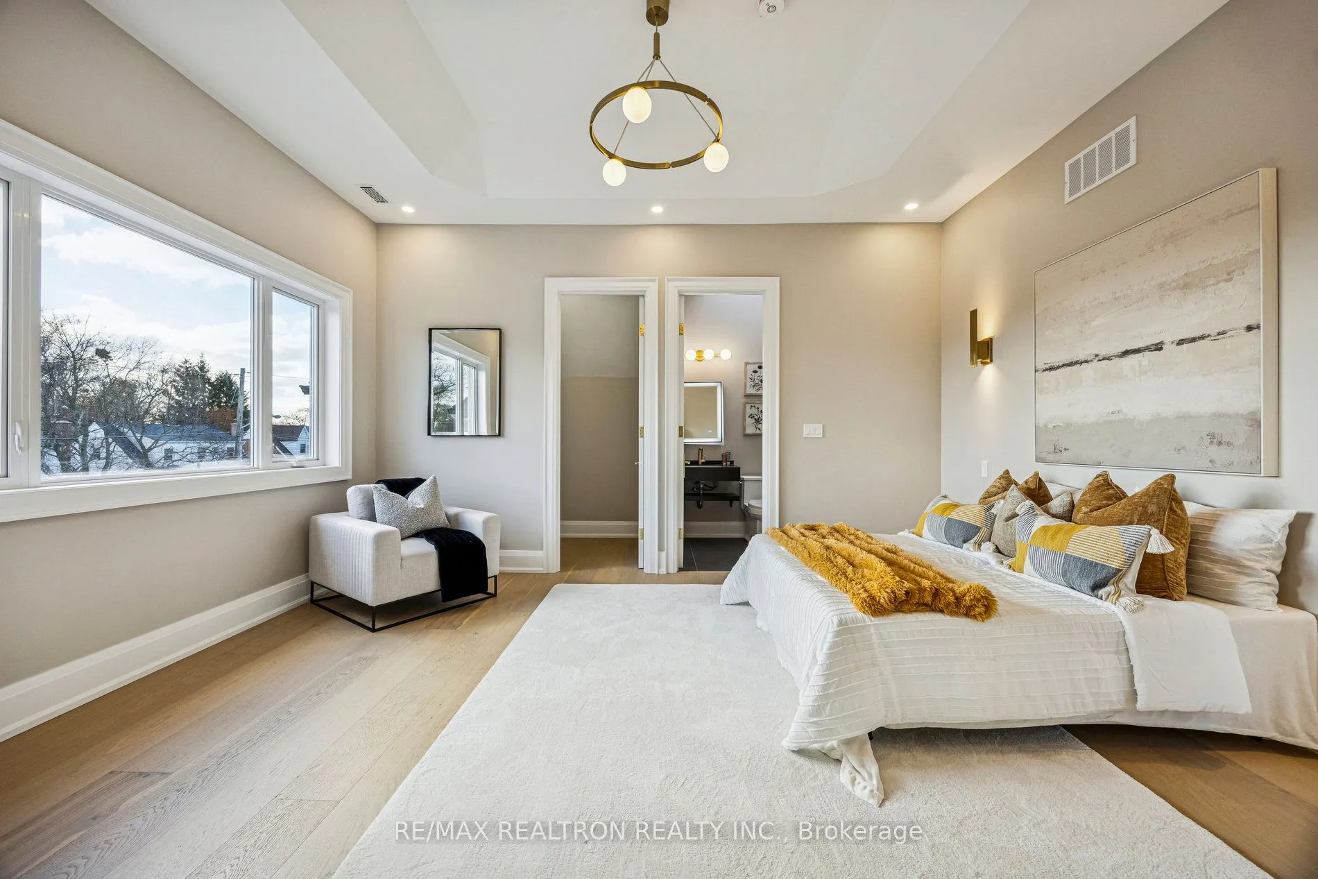 1 Lynnhaven Road