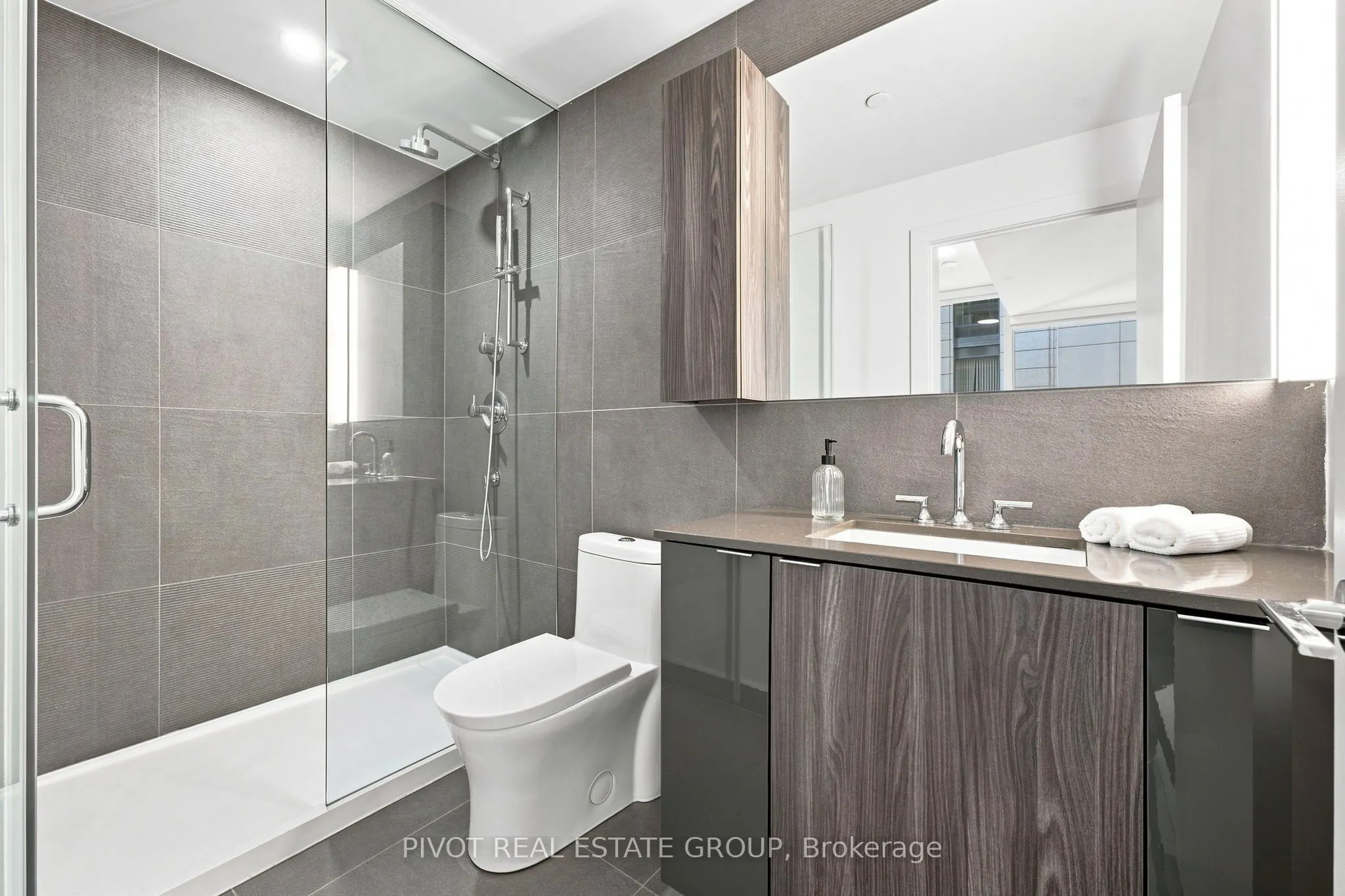 15 Mercer Street #1206