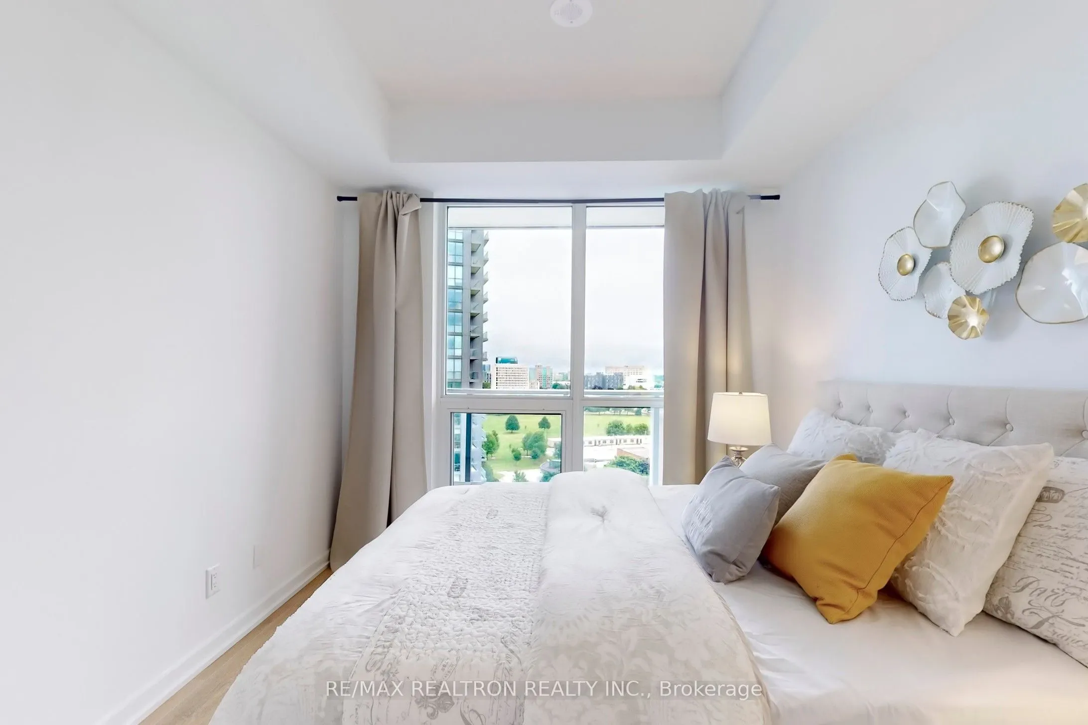 36 Forest Manor Road #1102