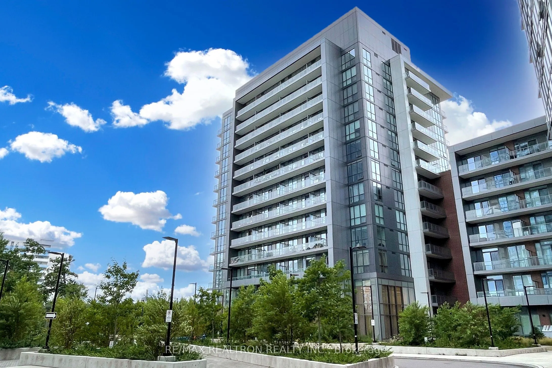 36 Forest Manor Road #1102
