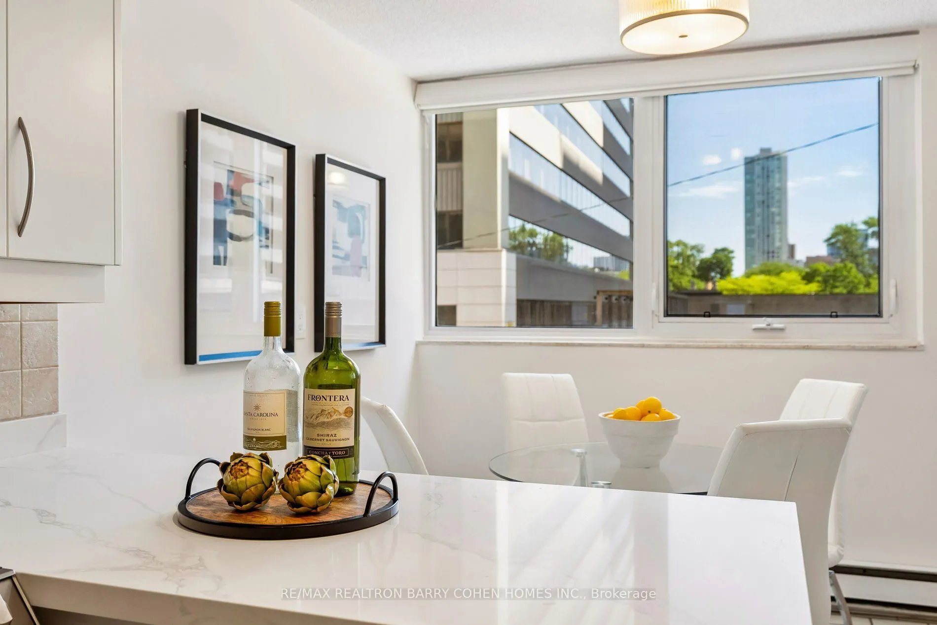 360 Bloor Street E #301