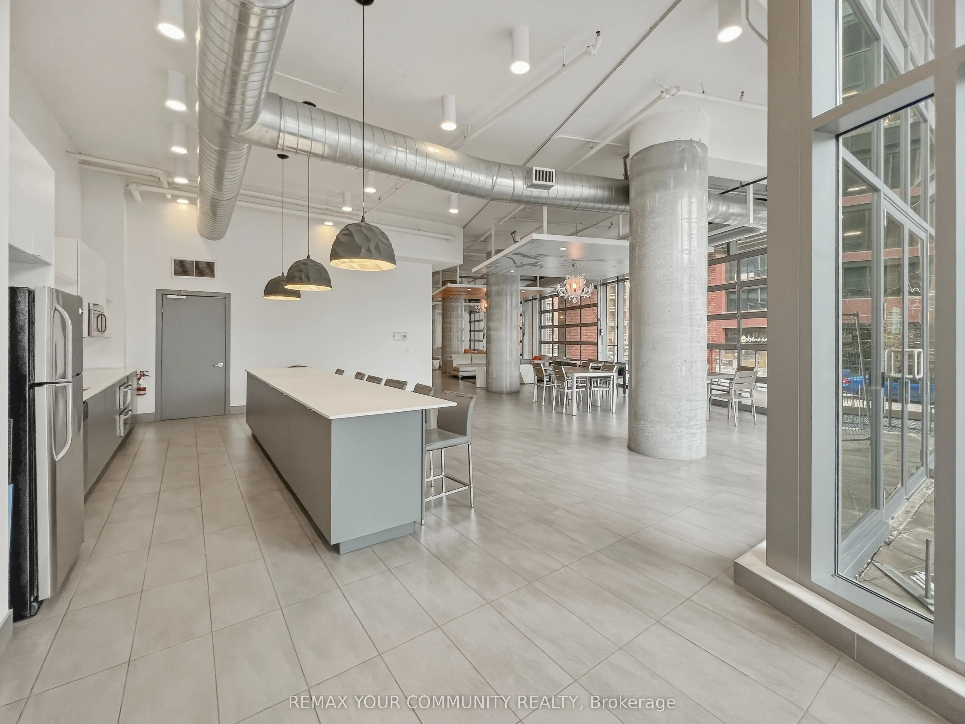 150 East Liberty Street #618