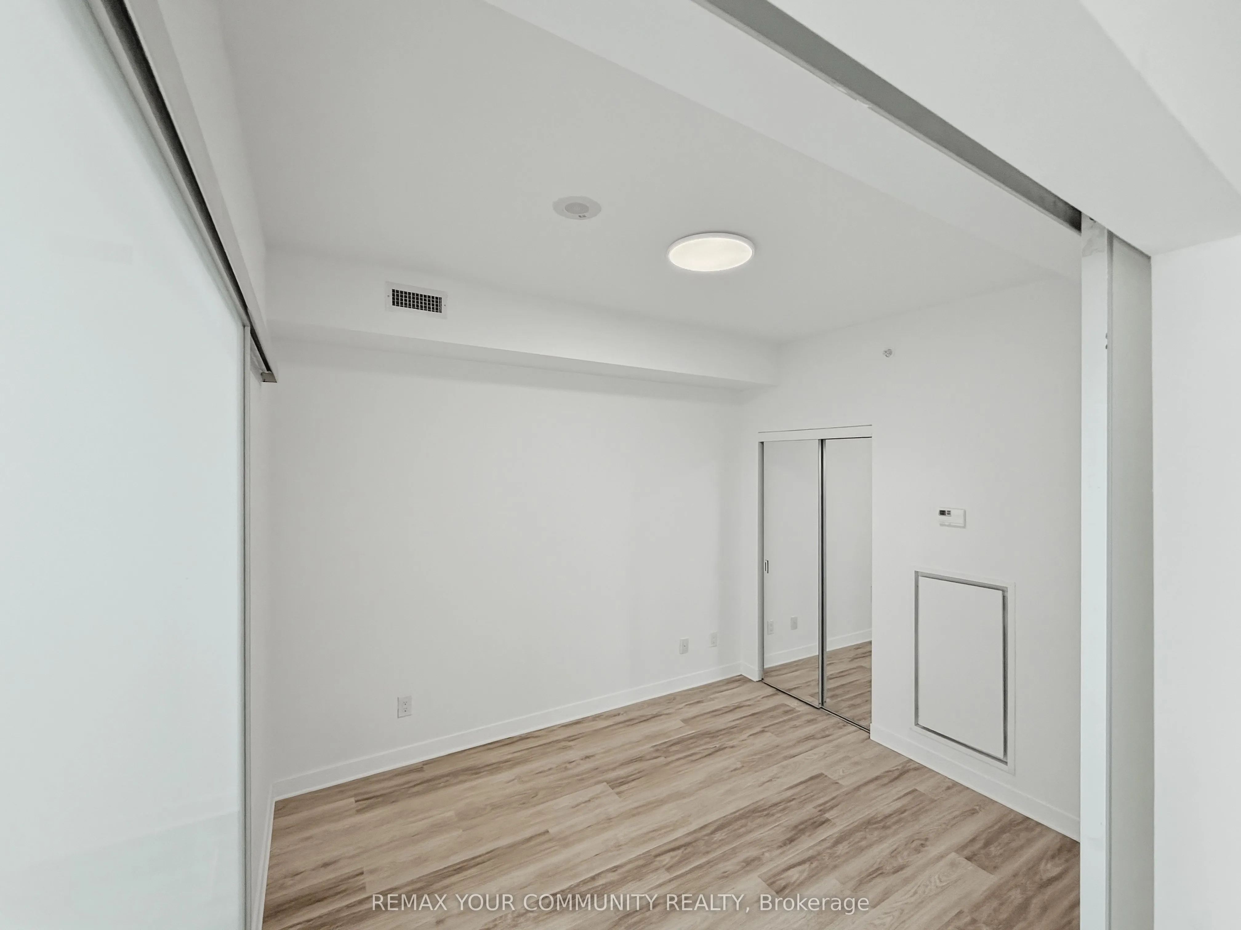 150 East Liberty Street #618