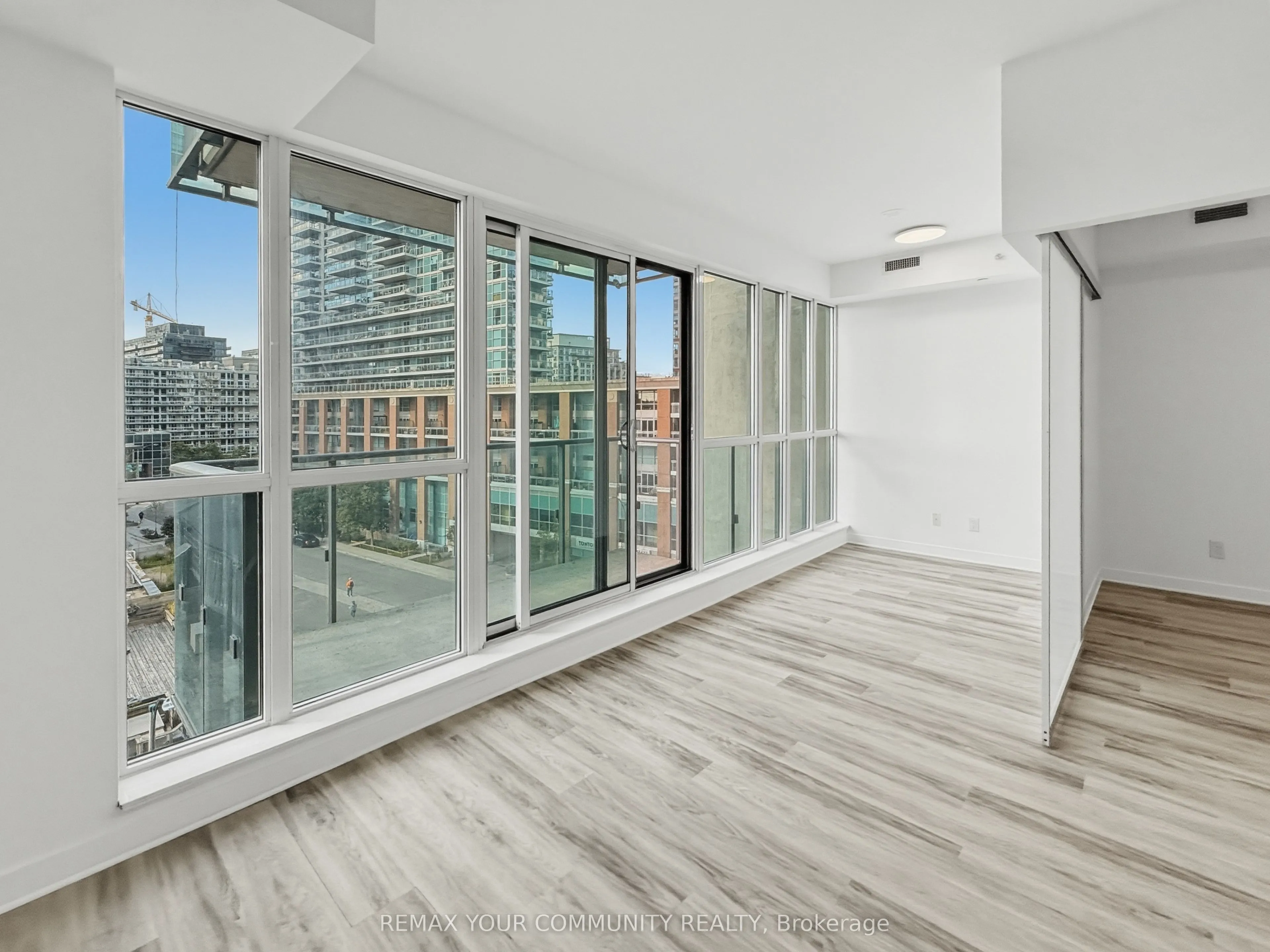 150 East Liberty Street #618