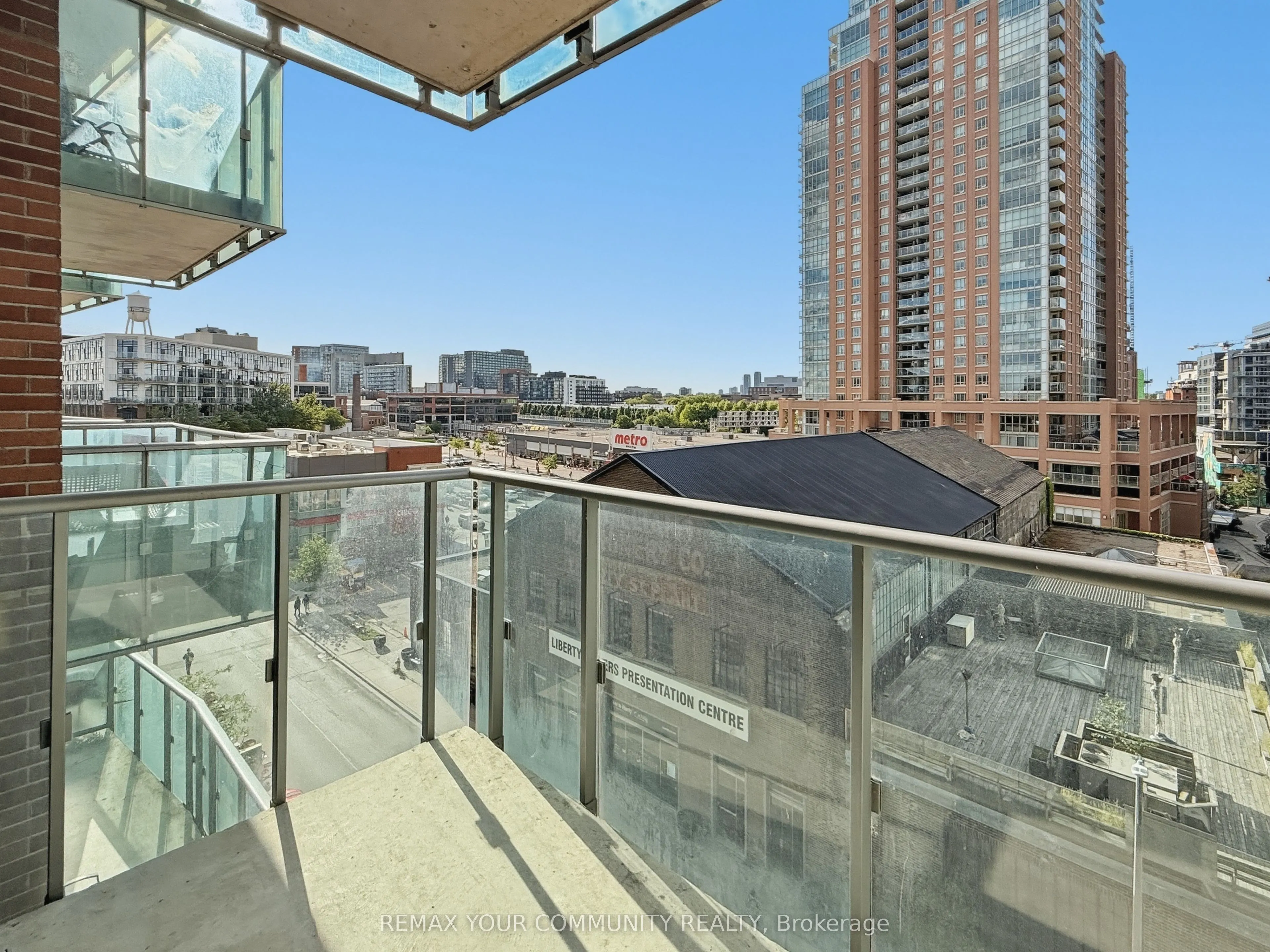 150 East Liberty Street #618