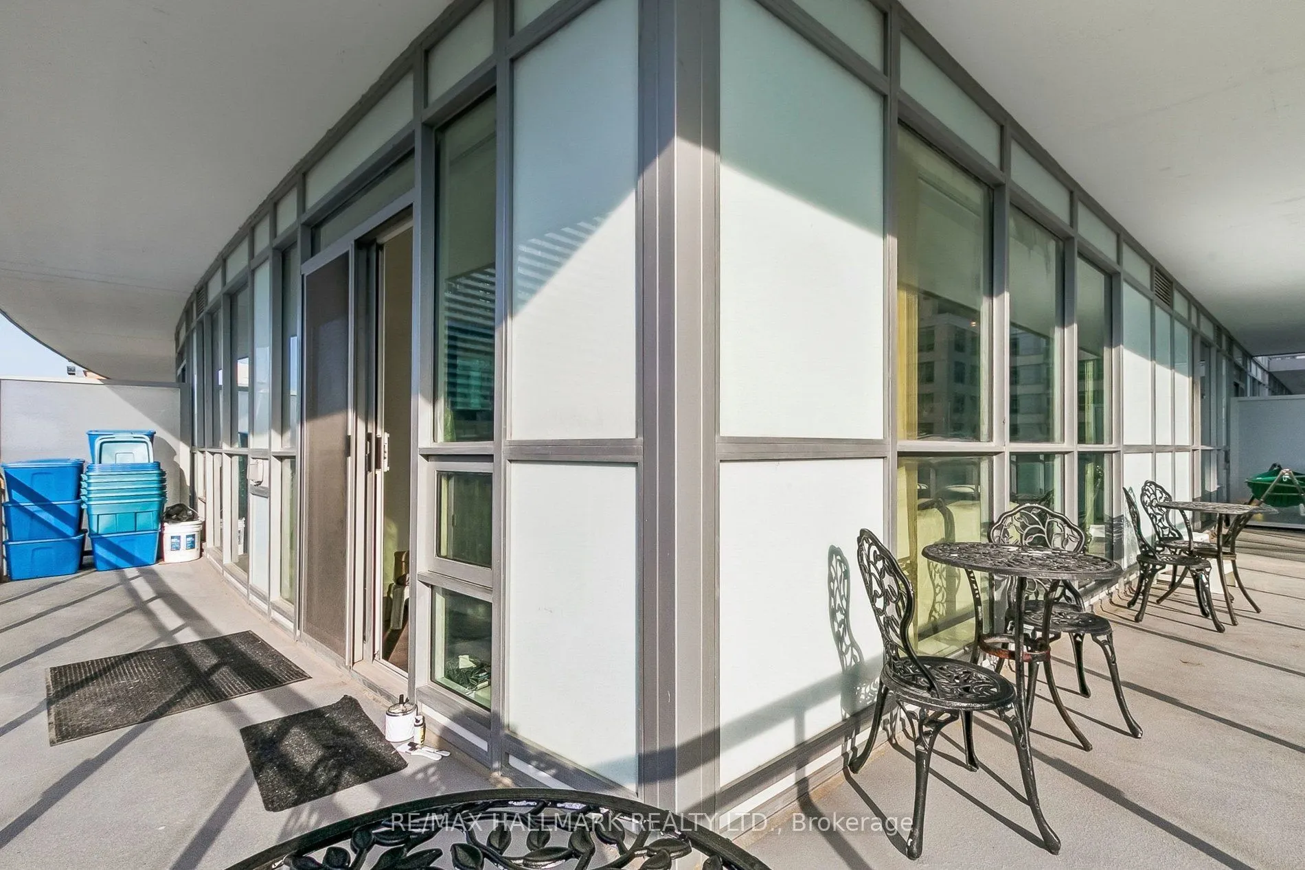 98 Lillian Street #1212