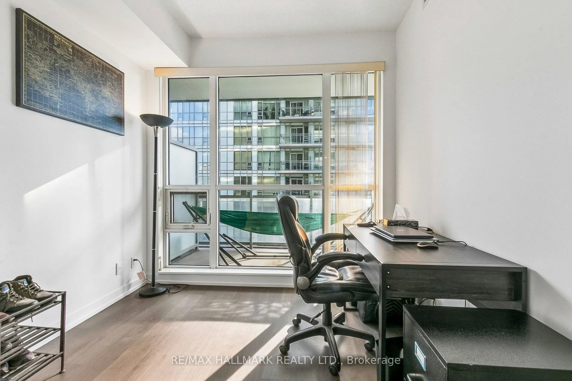 98 Lillian Street #1212