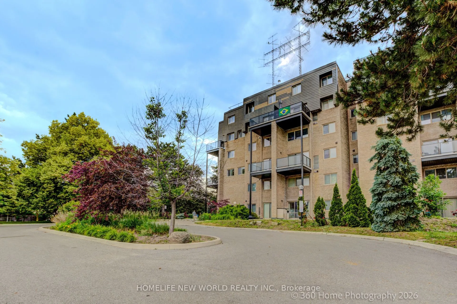 4001 Don Mills Road #126
