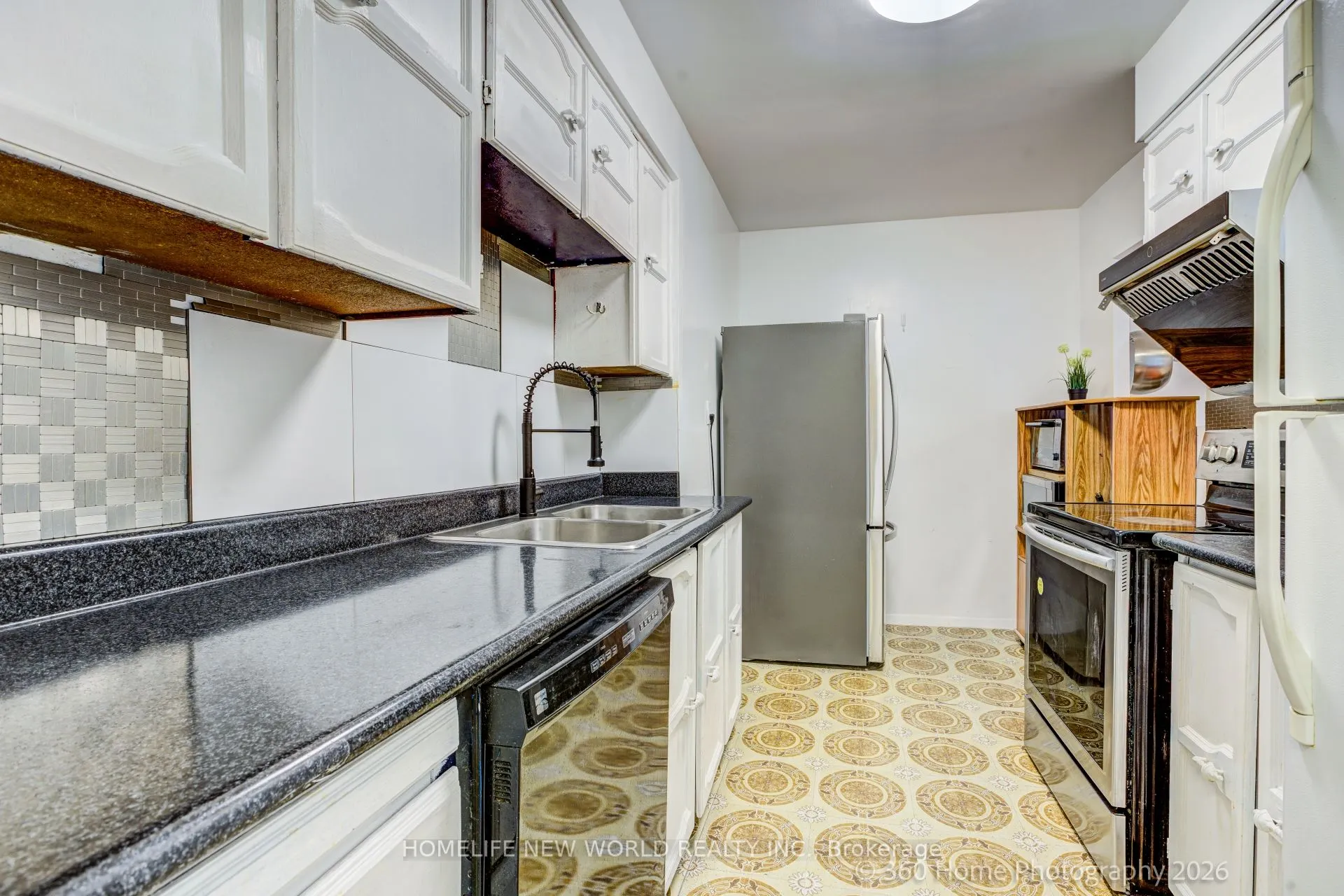 4001 Don Mills Road #126
