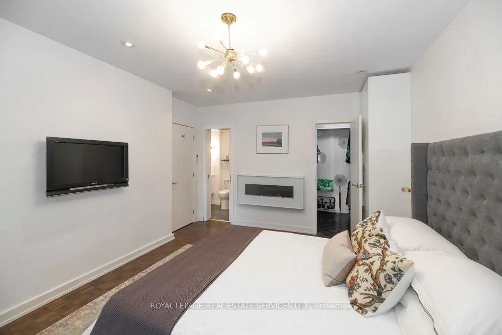 31 Rosedale Road #103