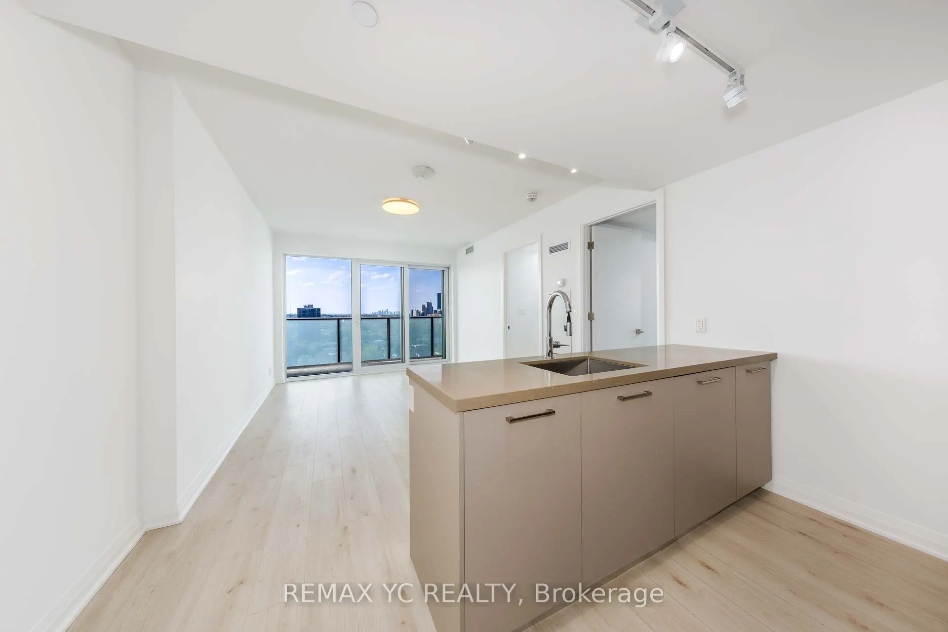 99 Foxbar Road #1908