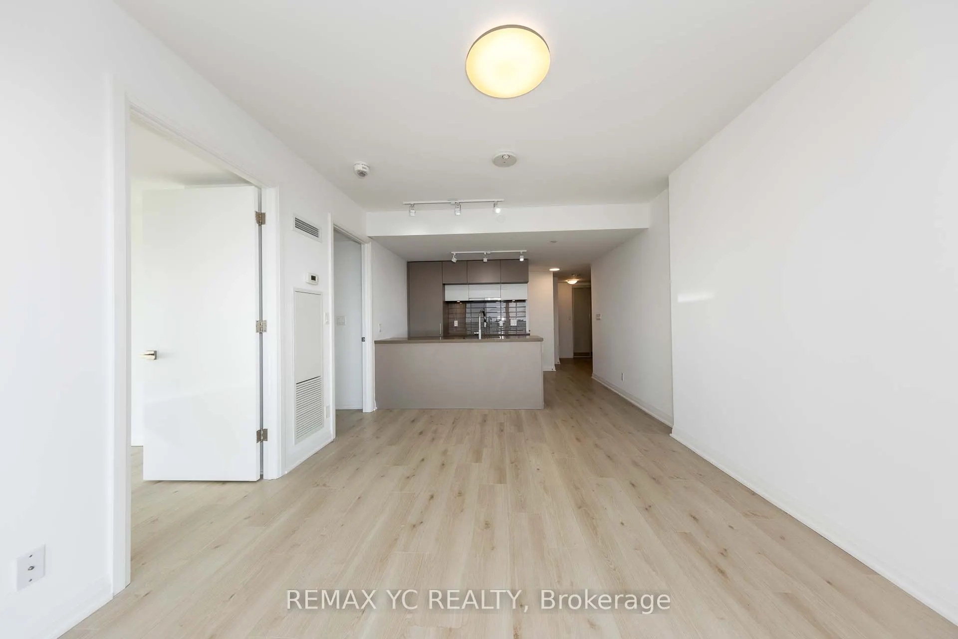 99 Foxbar Road #1908