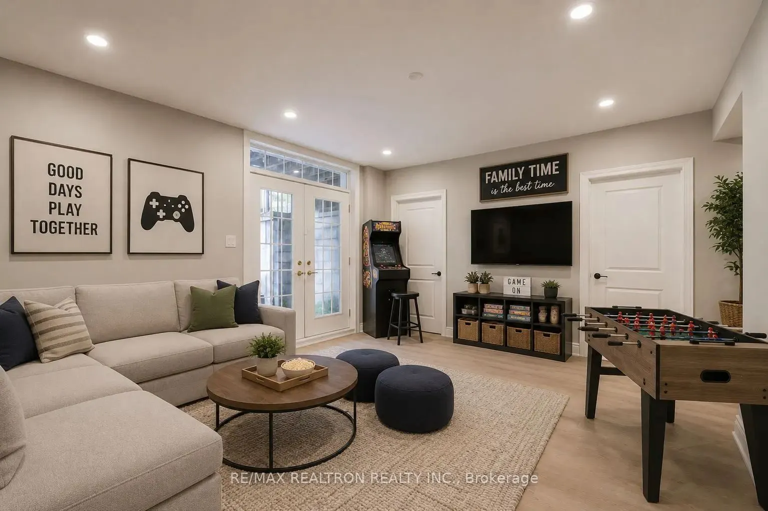 225 Olive Avenue S