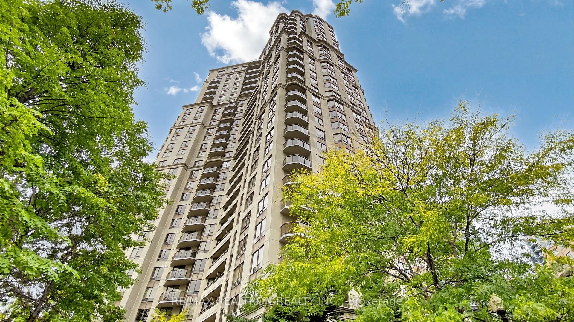 78 Harrison Garden Boulevard #103