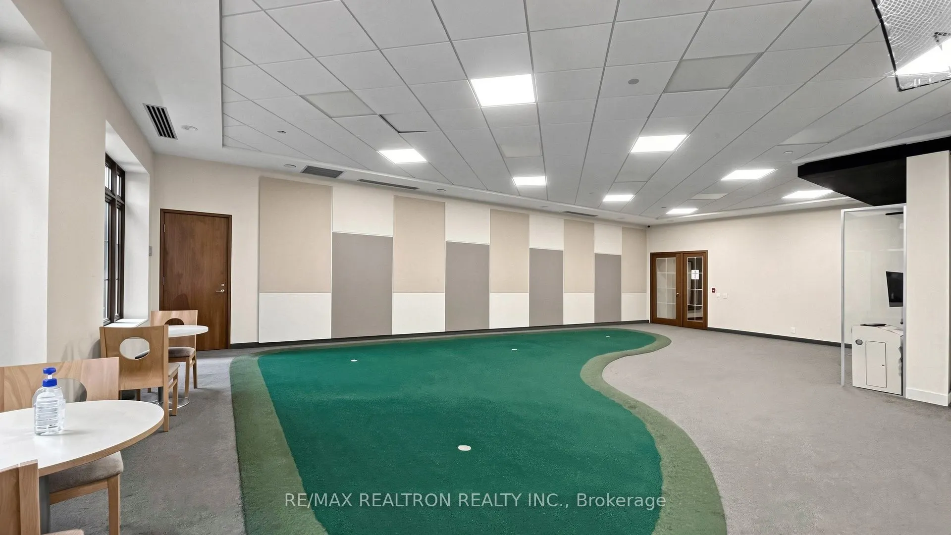 78 Harrison Garden Boulevard #103