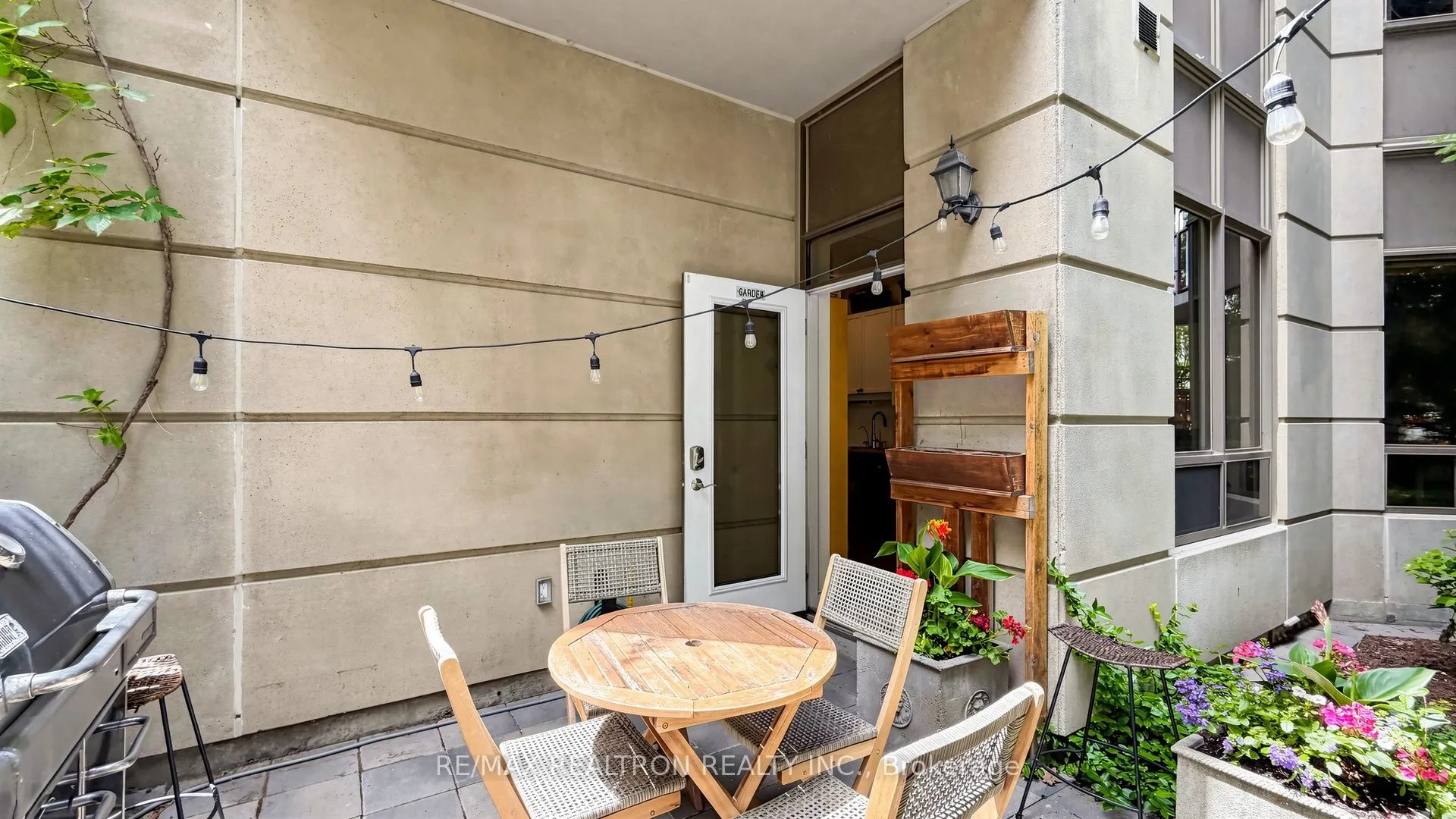 78 Harrison Garden Boulevard #103