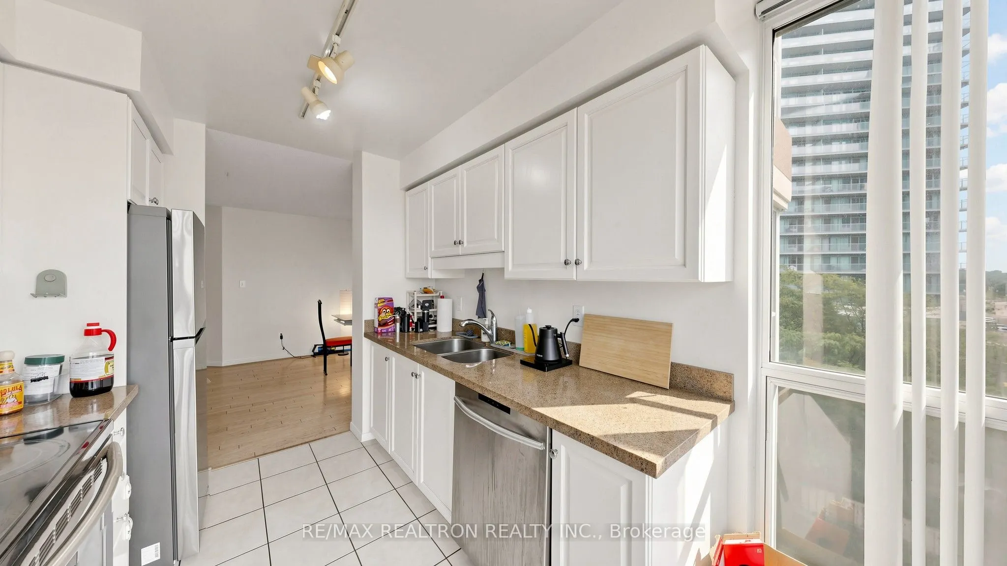 23 Lorraine Drive #502