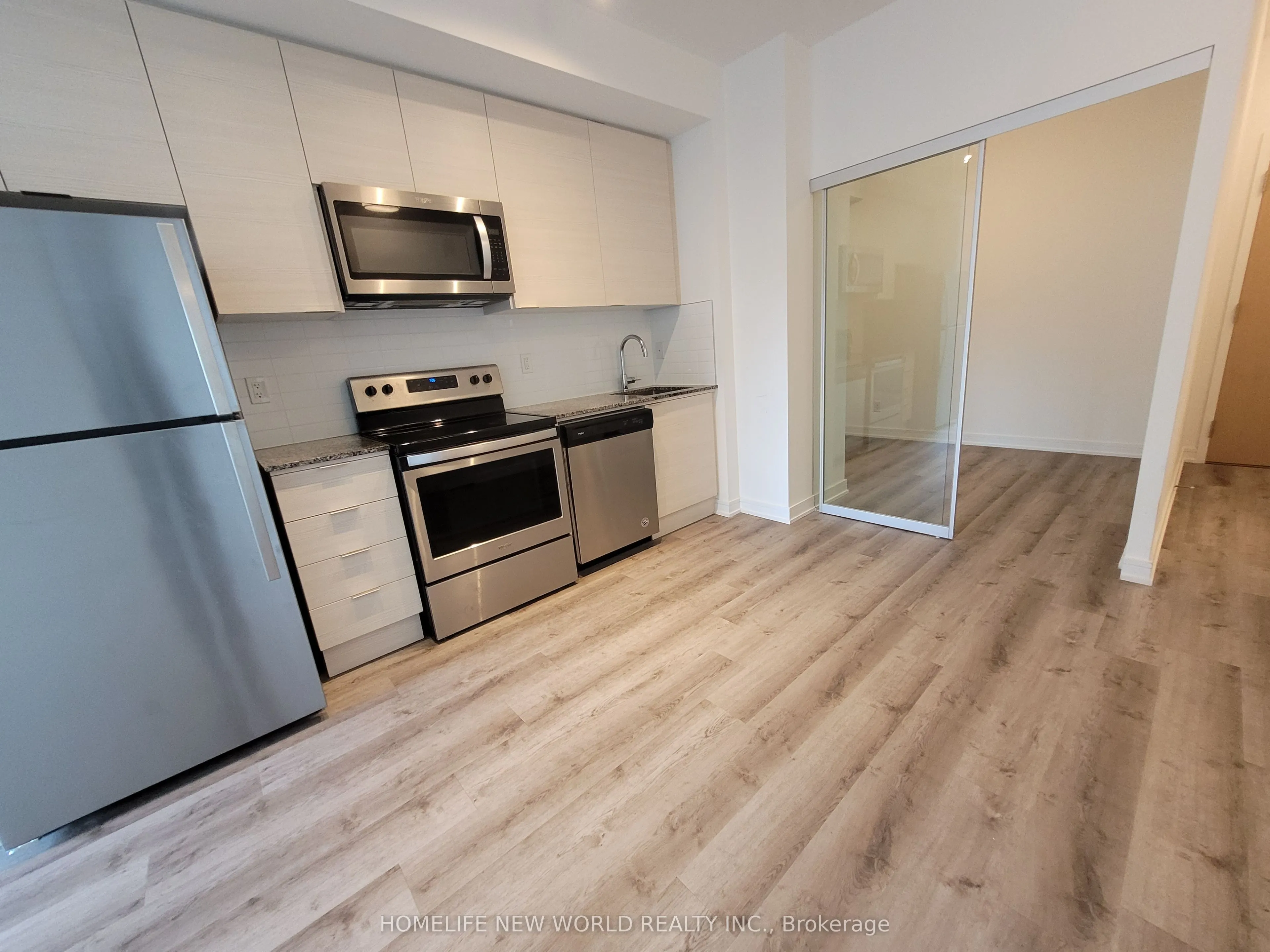 621 Sheppard Avenue E #710