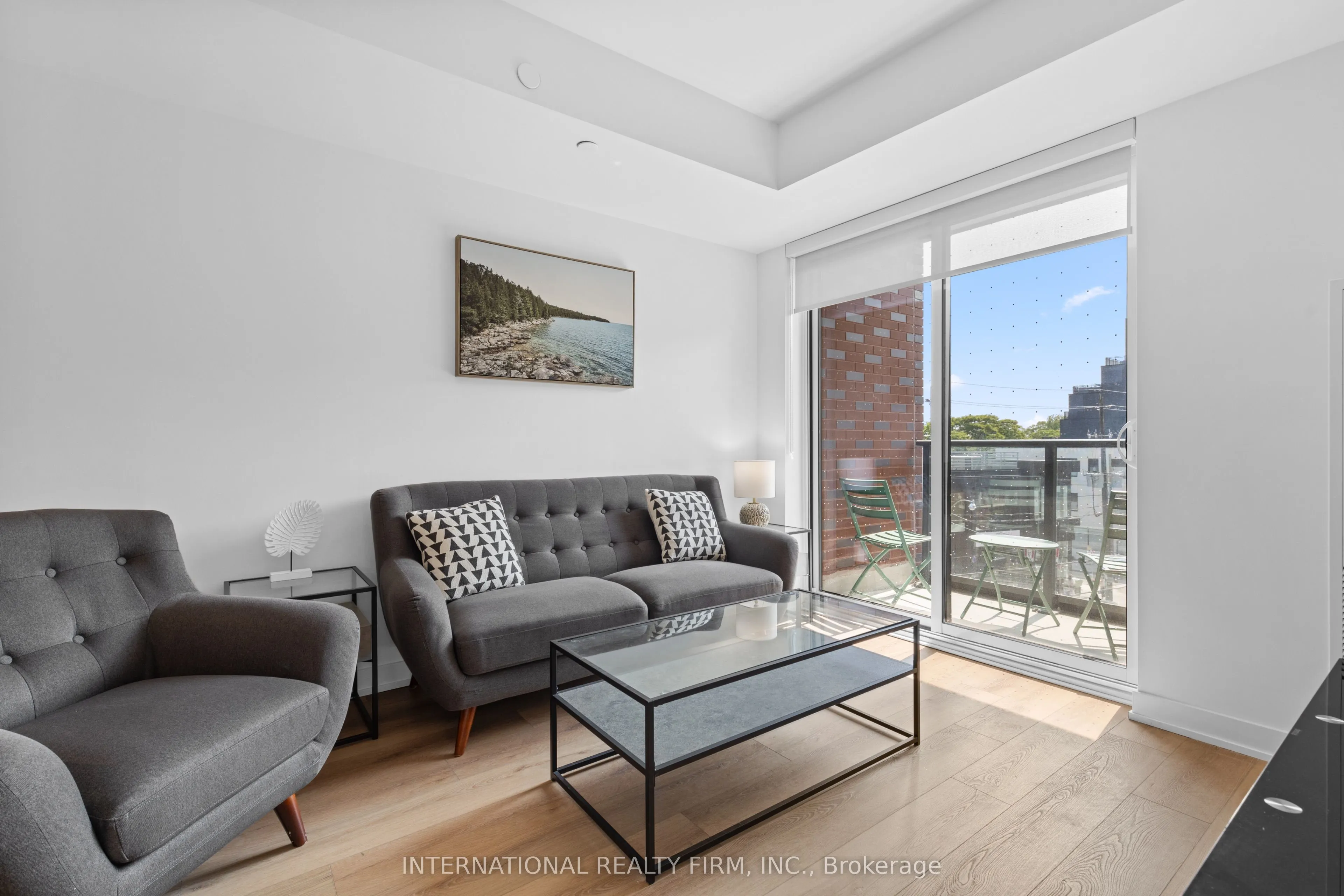 5 Lakeview (Short Term) Avenue #409