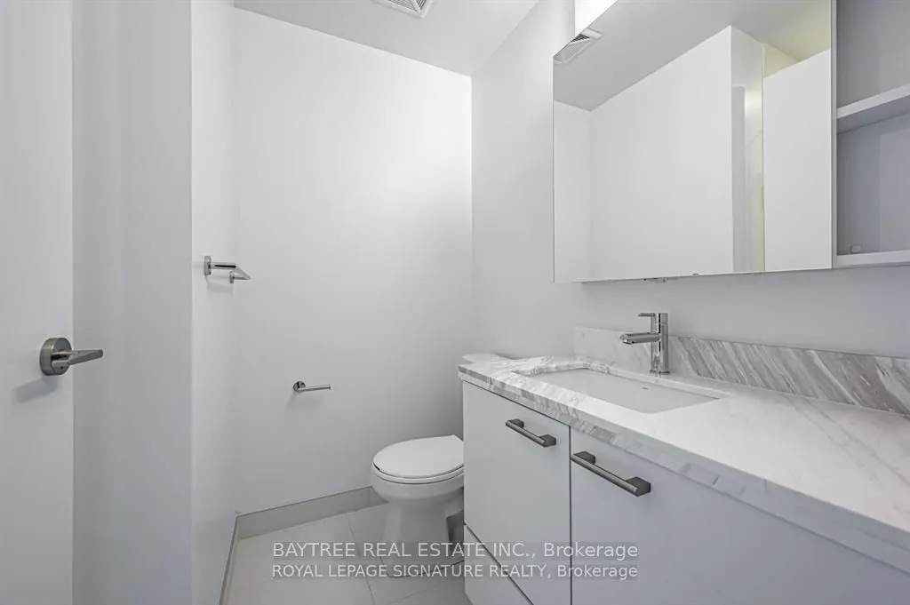2221 Yonge Street #1506
