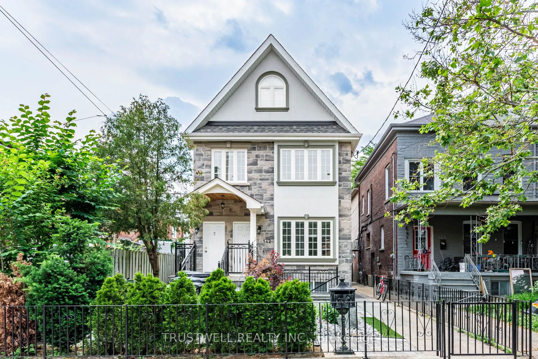 142 Borden Street