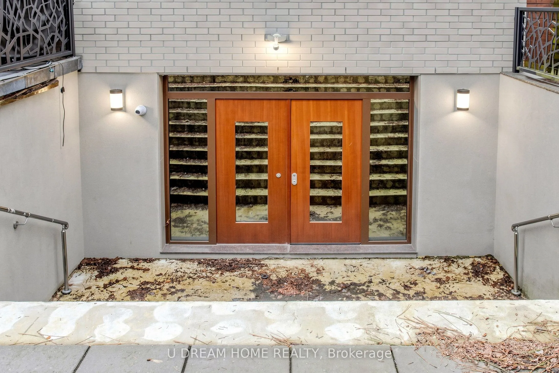 49 Norden Crescent
