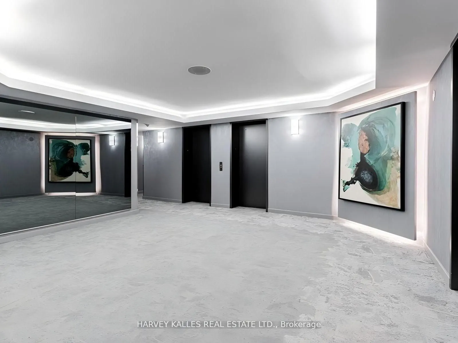 10 Yonge Street #705