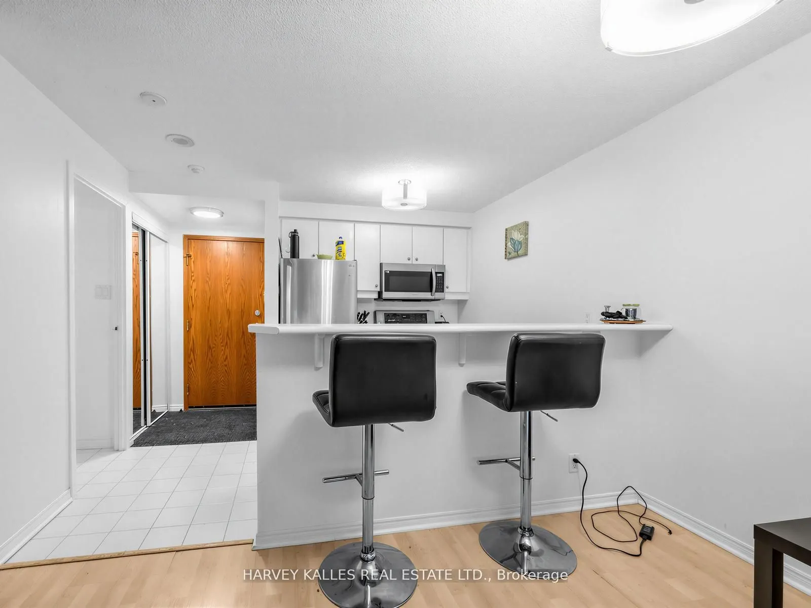 10 Yonge Street #705