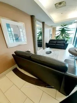 872 Sheppard Avenue W #316