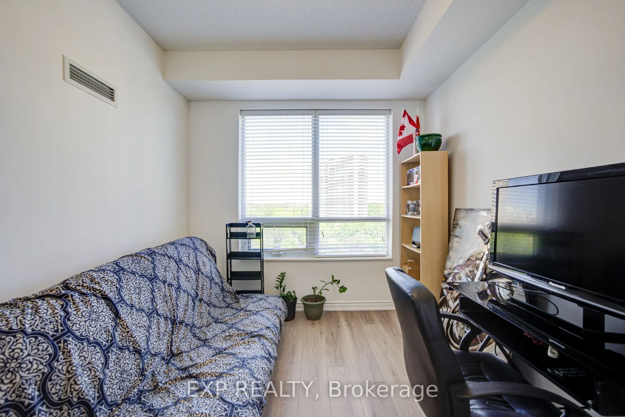 133 Wynford Drive #808