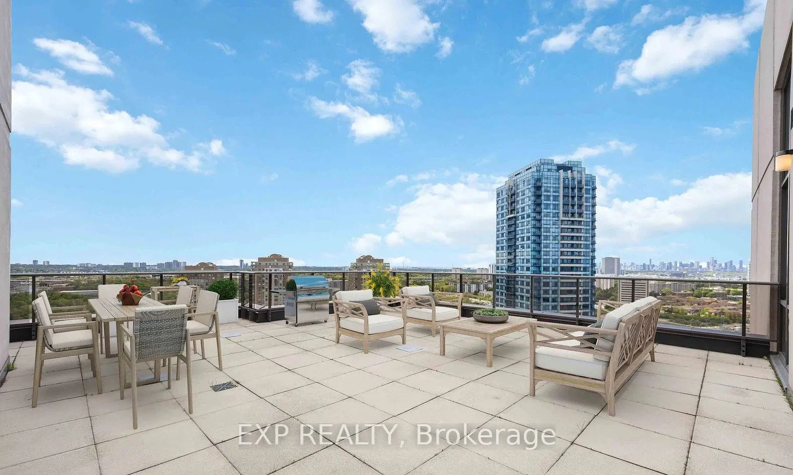133 Wynford Drive #808
