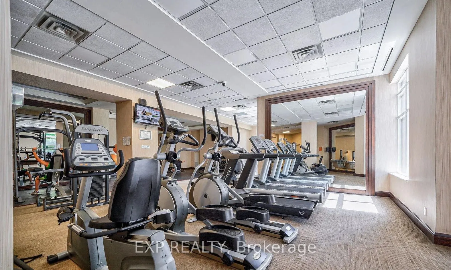133 Wynford Drive #808