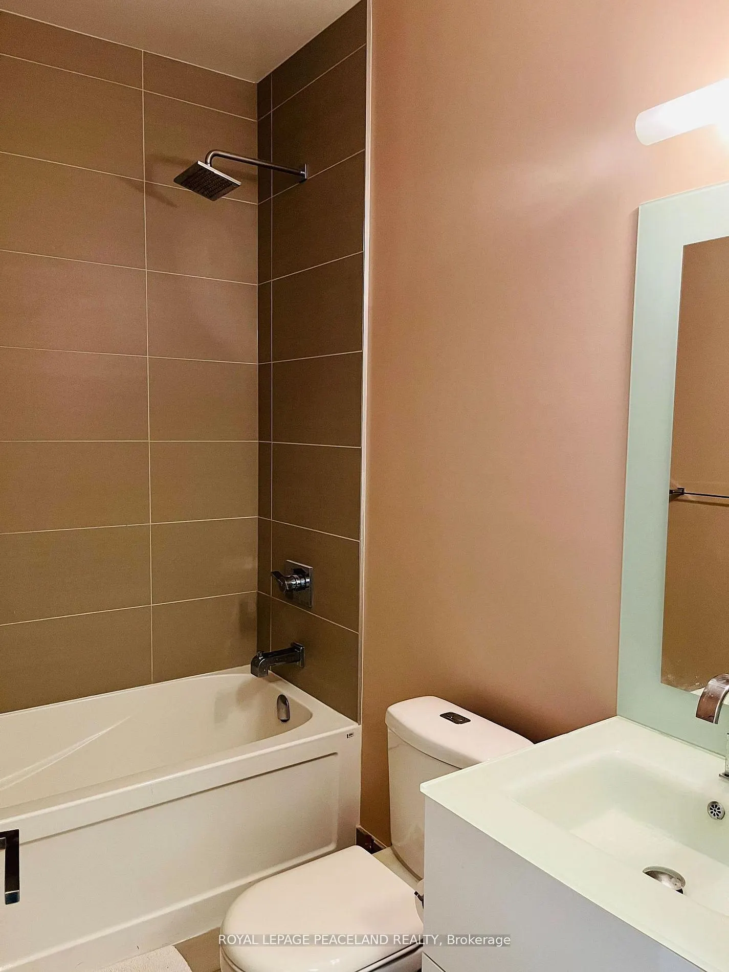 111 St. Clair Avenue W #1607