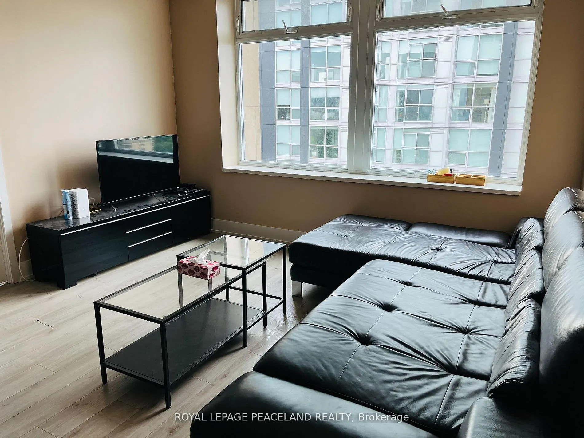 111 St. Clair Avenue W #1607