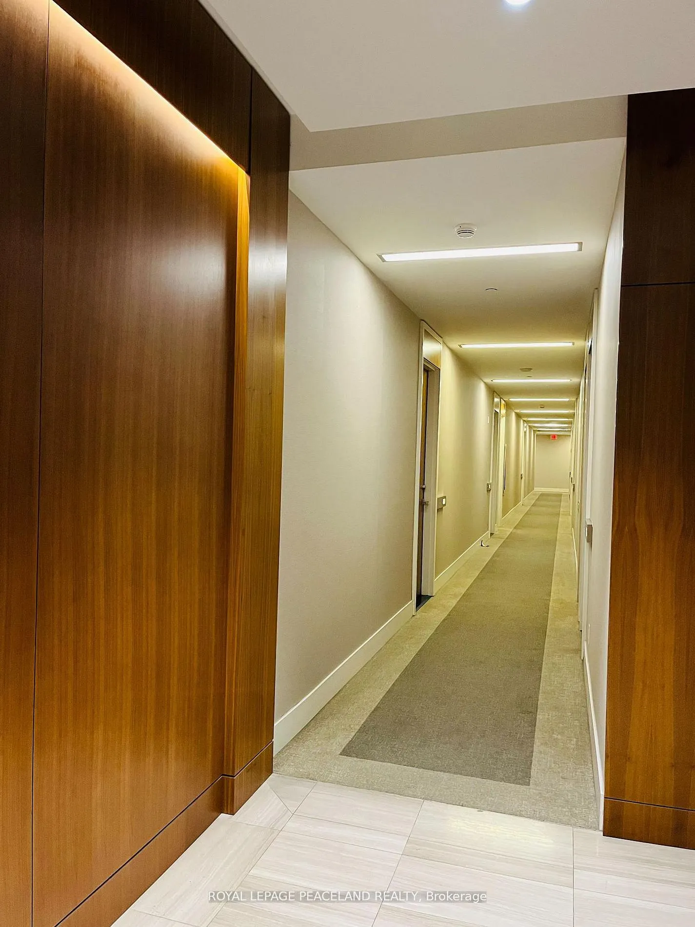 111 St. Clair Avenue W #1607