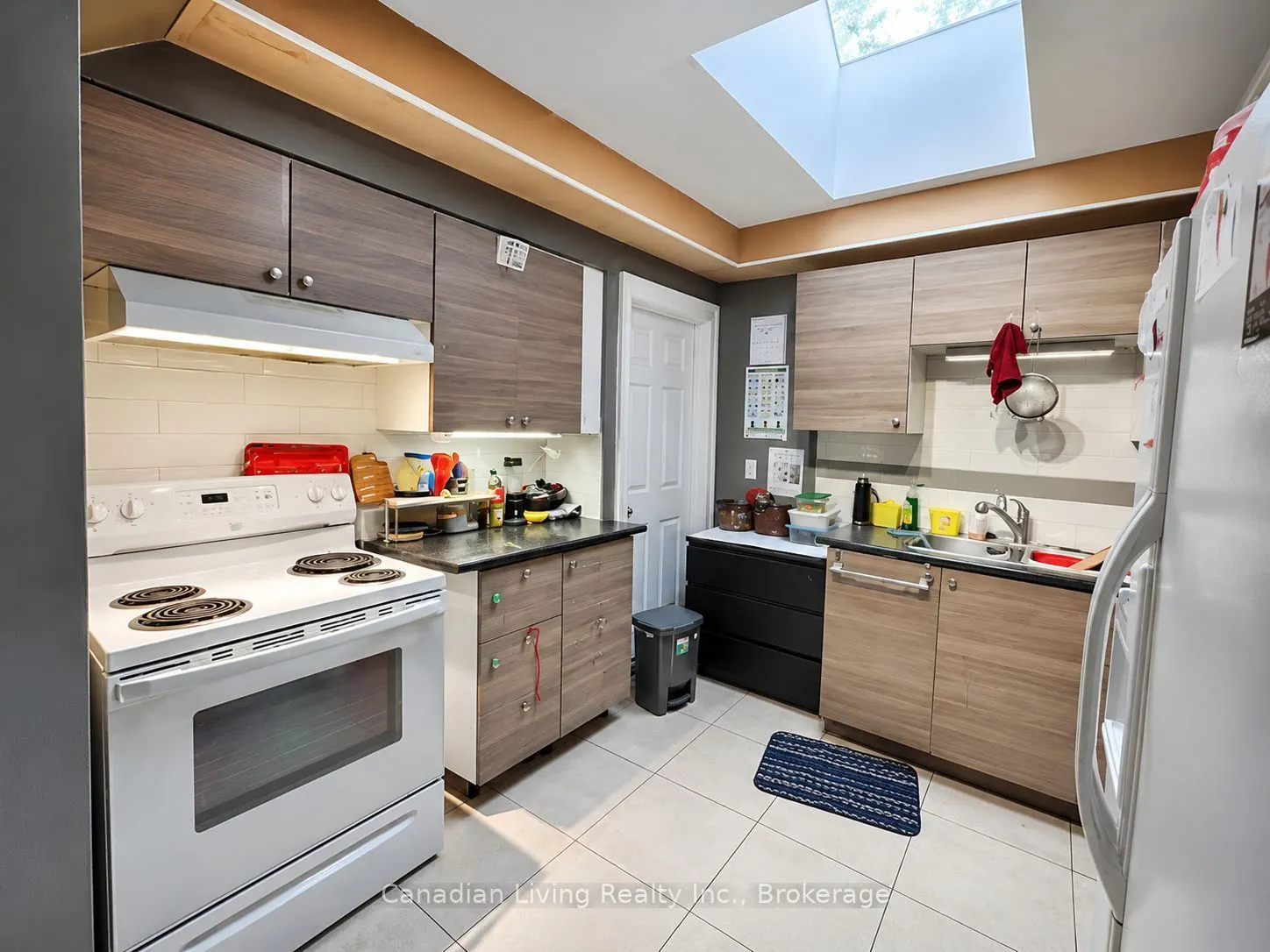 143 Steeles Avenue E #Main