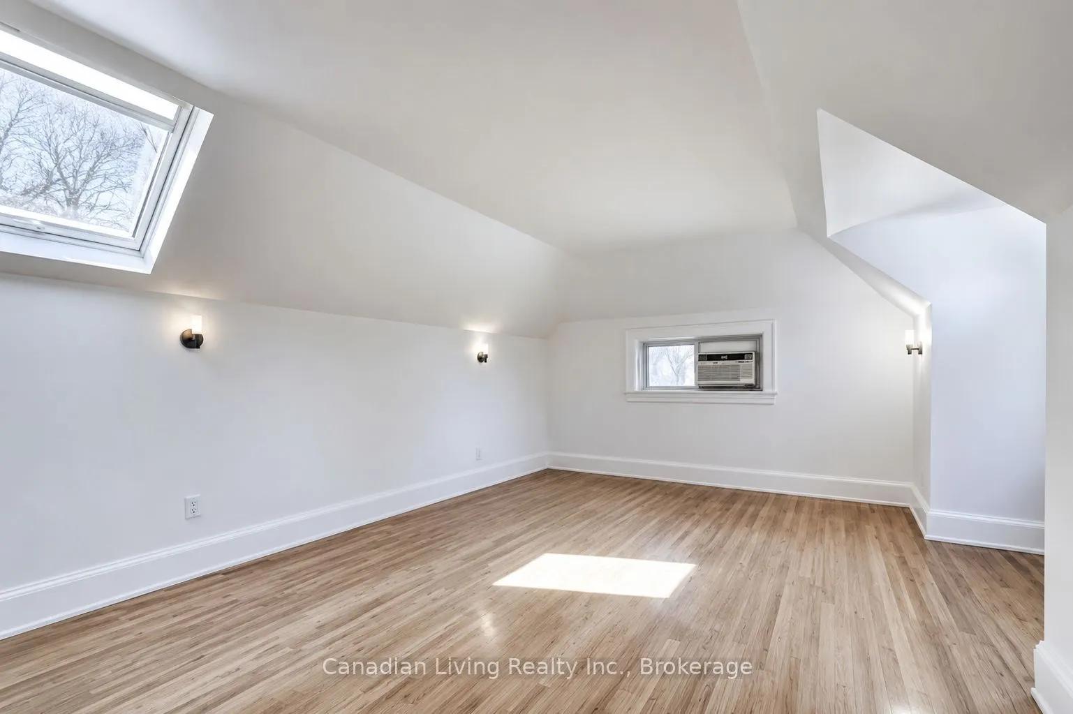 143 Steeles Avenue E #Main